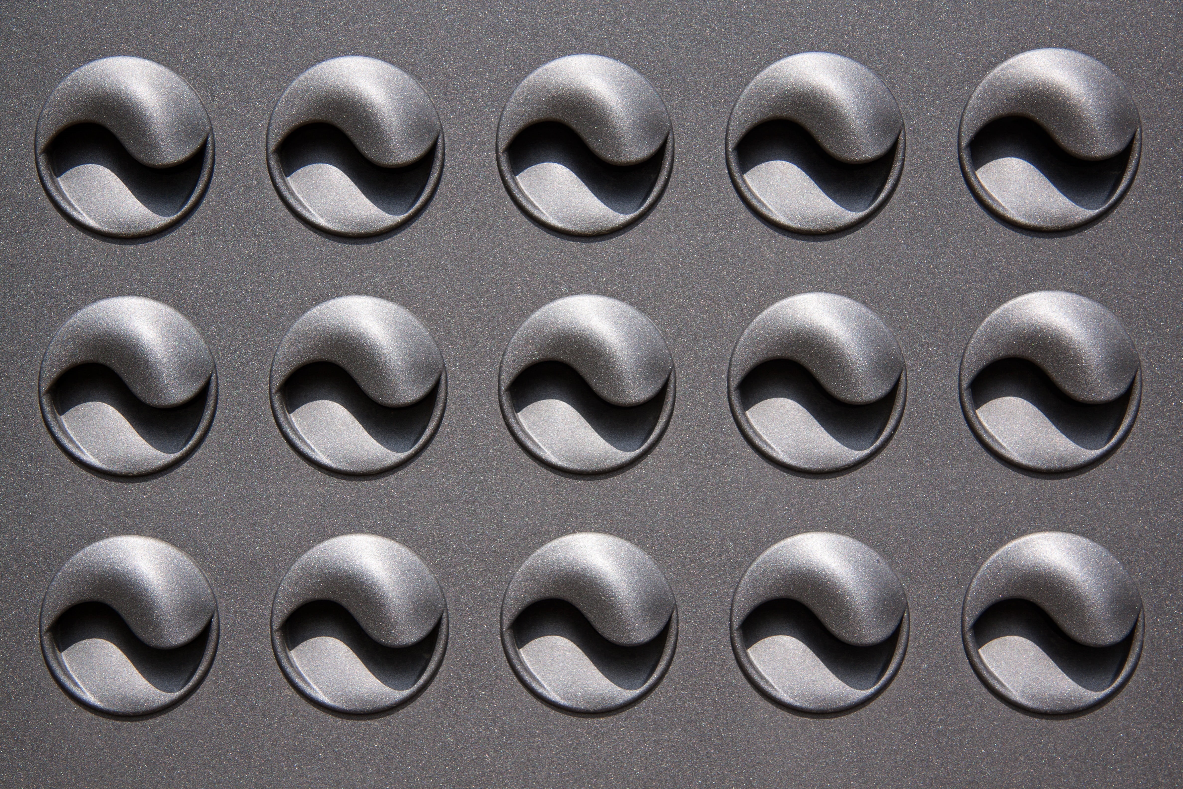conformity, geometric shape, simplicity, about, backgrounds, silver colored, order, medicine, steel, full frame, gray, fund, shape, no people, structure, HD Wallpaper