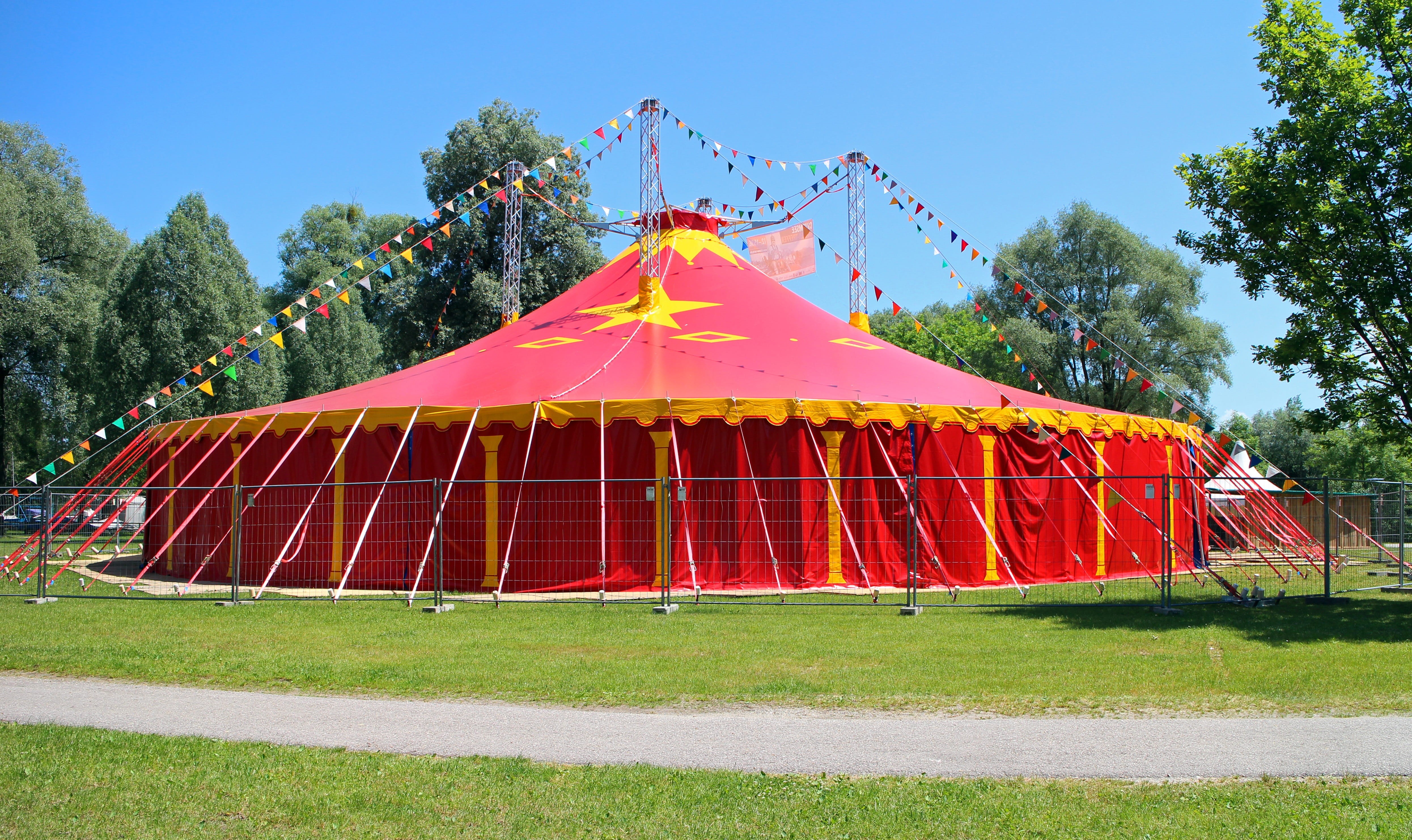 growth, architecture, red, plant, meadow, sky, security, outdoors, beauty in nature, circus tent, yellow, circus, land, green color, tent, day, sunlight, HD Wallpaper