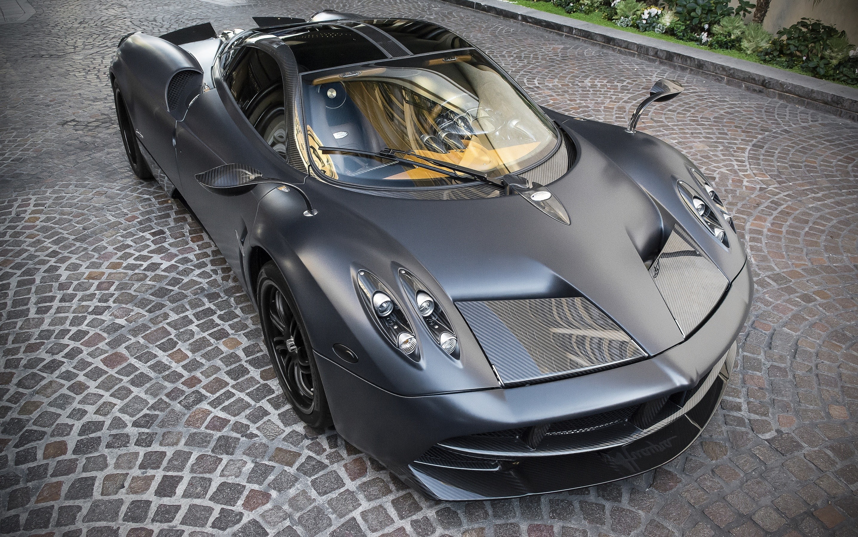 Pagani, 2K, Super Car, Pagani Huayra, car, matte coat, HD Wallpaper
