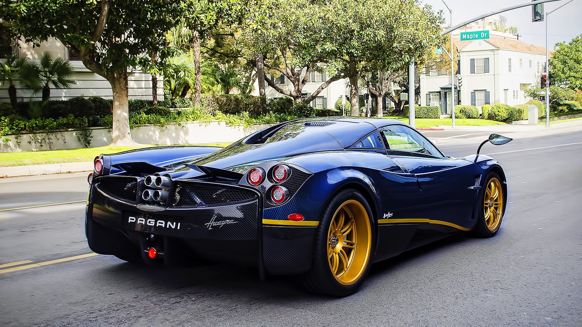 tree, luxury, built structure, transportation, no people, Pagani Huayra, motor vehicle, land vehicle, outdoors, stationary, nature, city, mode of transportation, HD Wallpaper