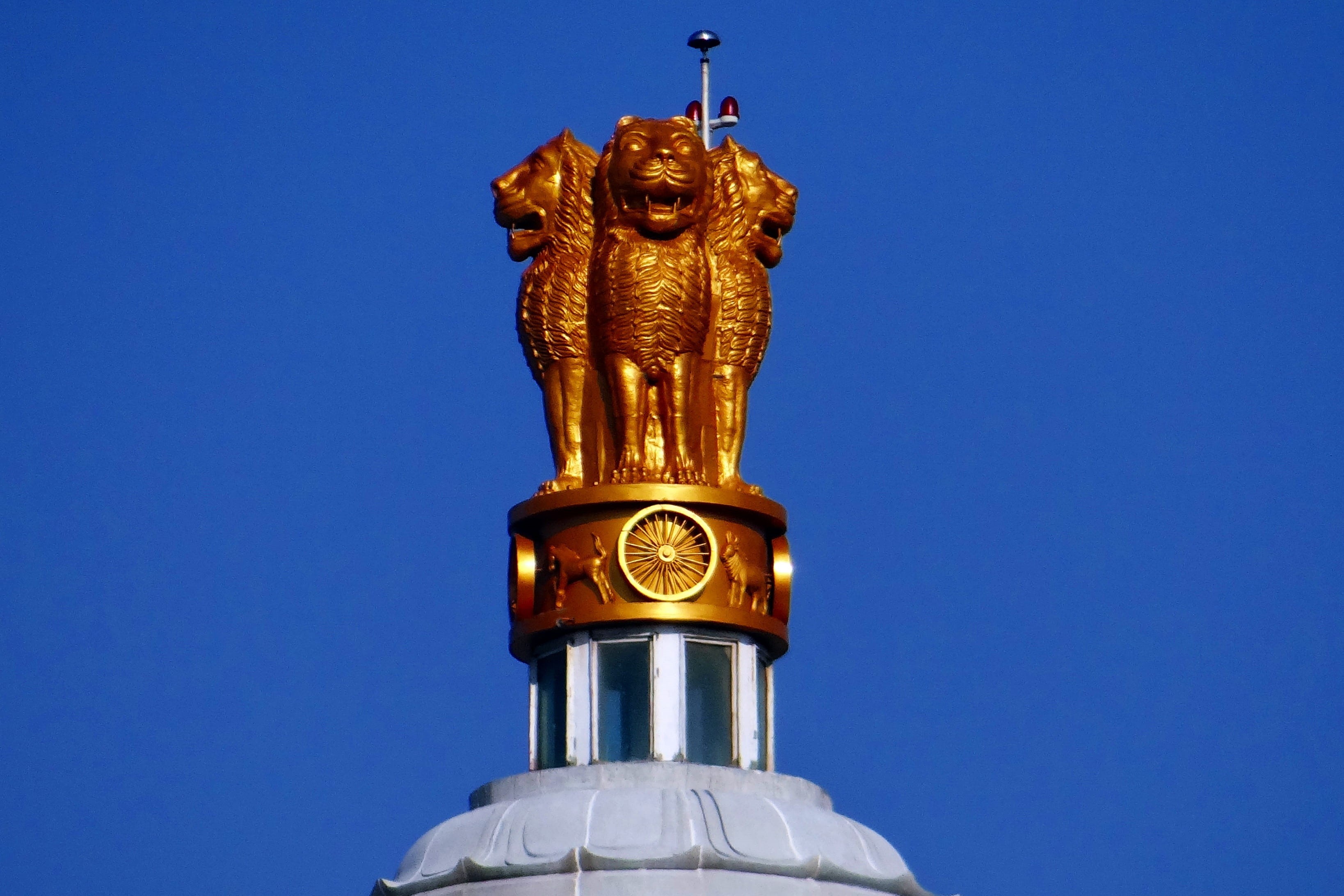 no people, artwork, nature, metallic, blue, construction, Lion Capital, national, india, metal, art and craft, National Emblem, low angle view, creativity, HD Wallpaper