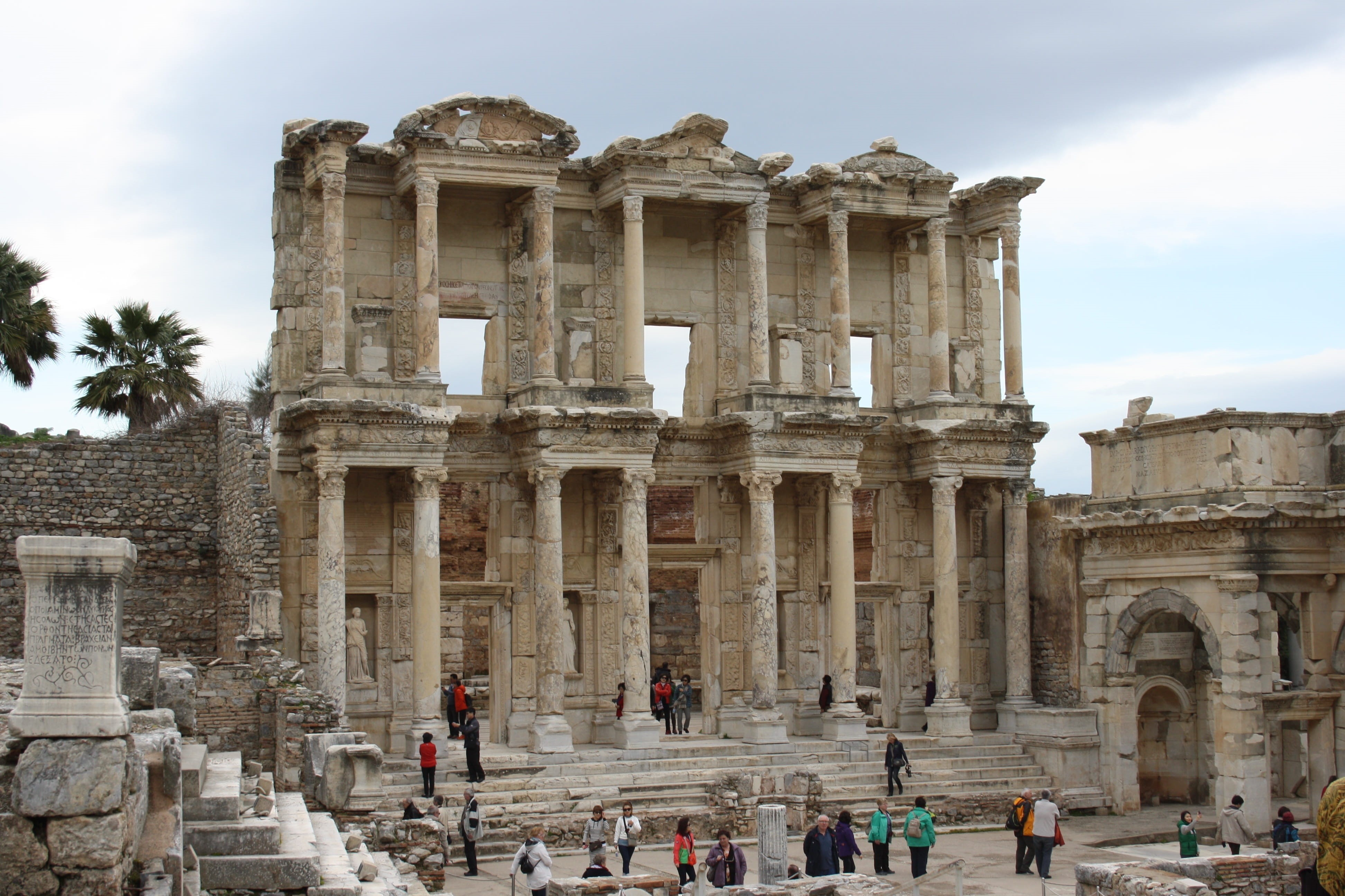 the Past, crowd, marble, Ephesus, cultures, history, temple, women, old Ruin, stone Material, architectural Column, world heritage, real people, Turkey, HD Wallpaper
