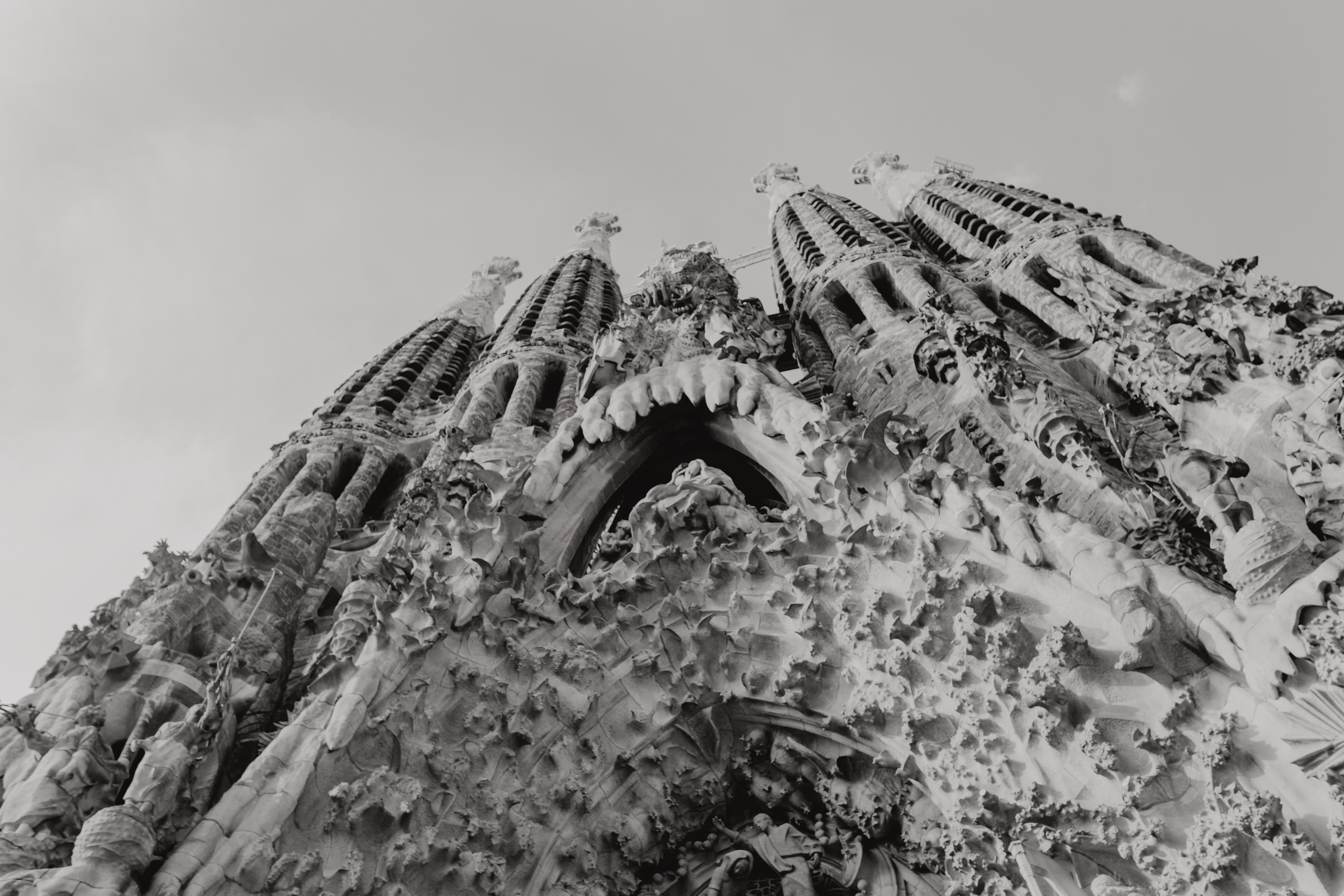 belief, church, cathedral, spanish, building exterior, outdoors, city, the past, nature, spain, building, catholic, Gaudi, sky, ornate, christian, low angle view, HD Wallpaper