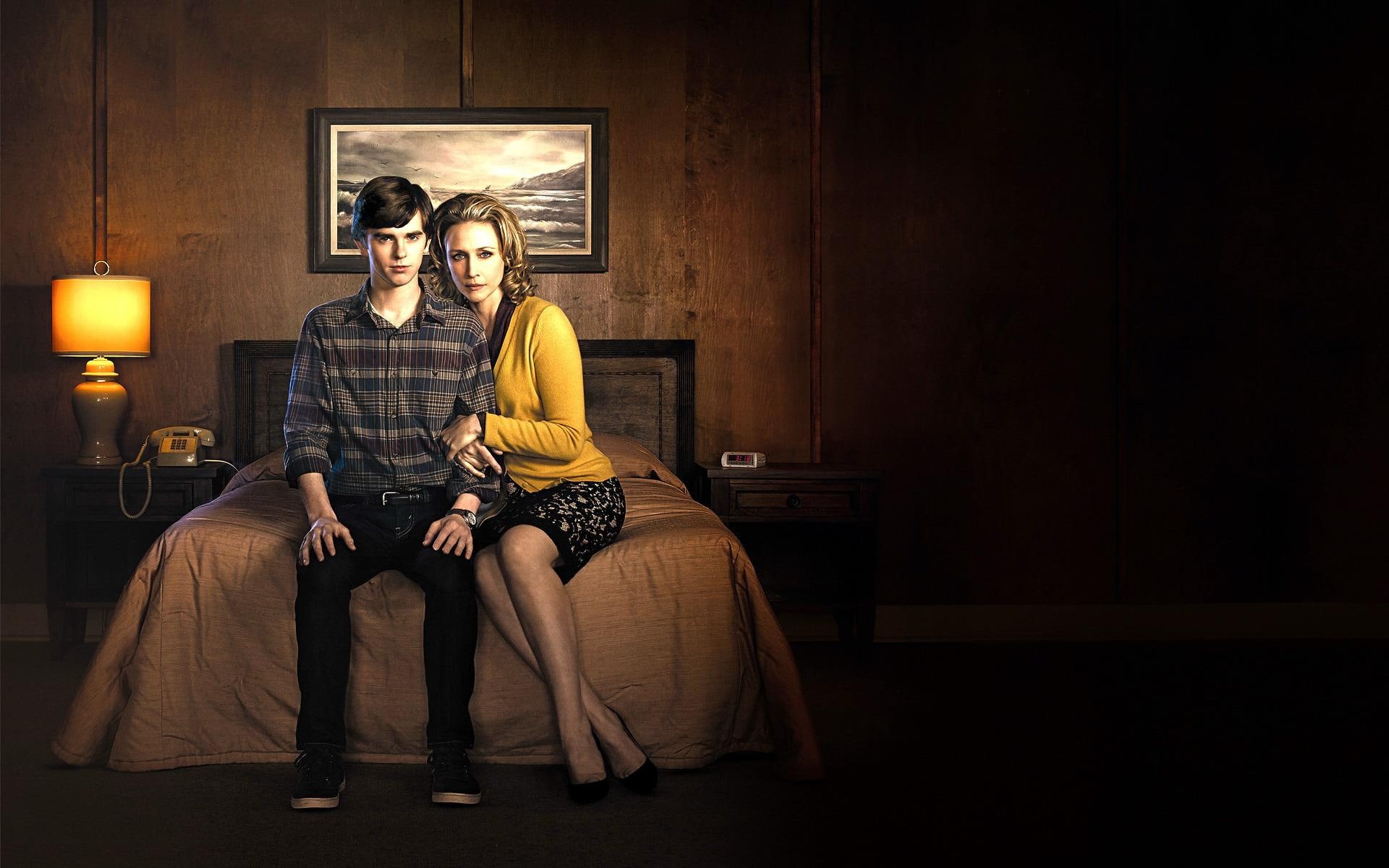 norman, motel, s, highmore, sleeve, vera, long, farmiga, bates, vera farmiga, yellow, freddie, norman bates, women, bates motel, shirt, 1080P, freddie, HD Wallpaper