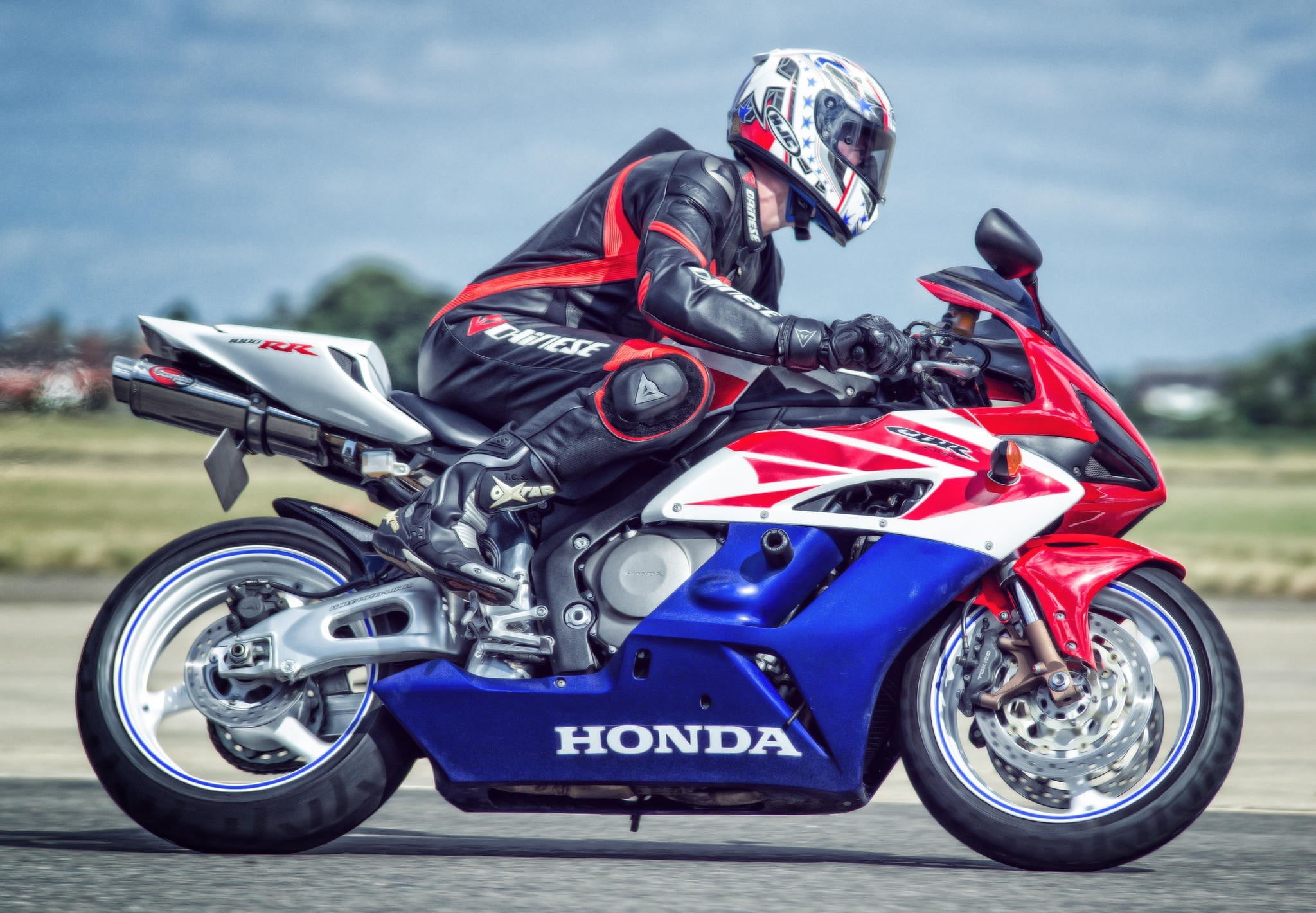 motorsport, mode of transportation, motorcycle, sports race, transportation, one person, riding, men, sports helmet, helmet, outdoors, crash helmet, competition, HD Wallpaper