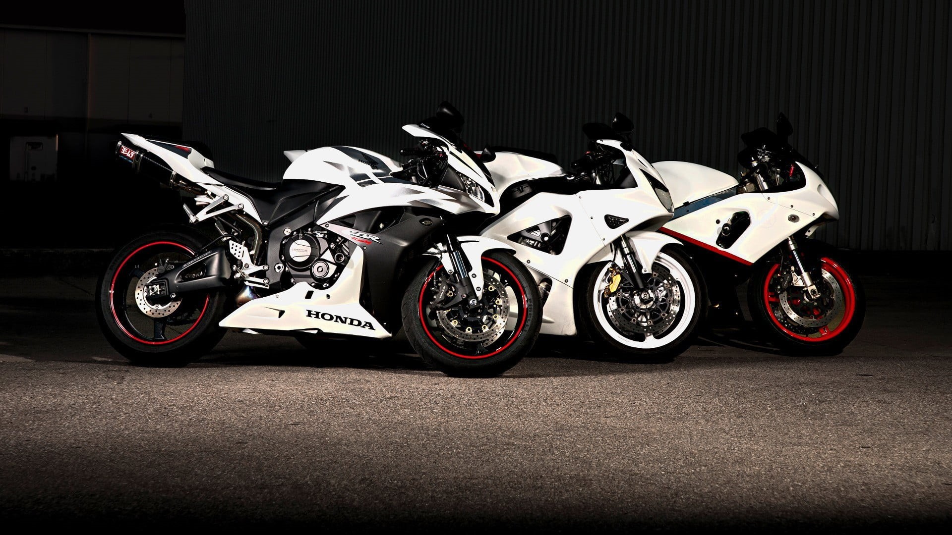 sportbikes, wheel, architecture, white, stationary, night, three, city, mode of transportation, motorcycle, sports race, road, cbr 600 rr, land vehicle, HD Wallpaper