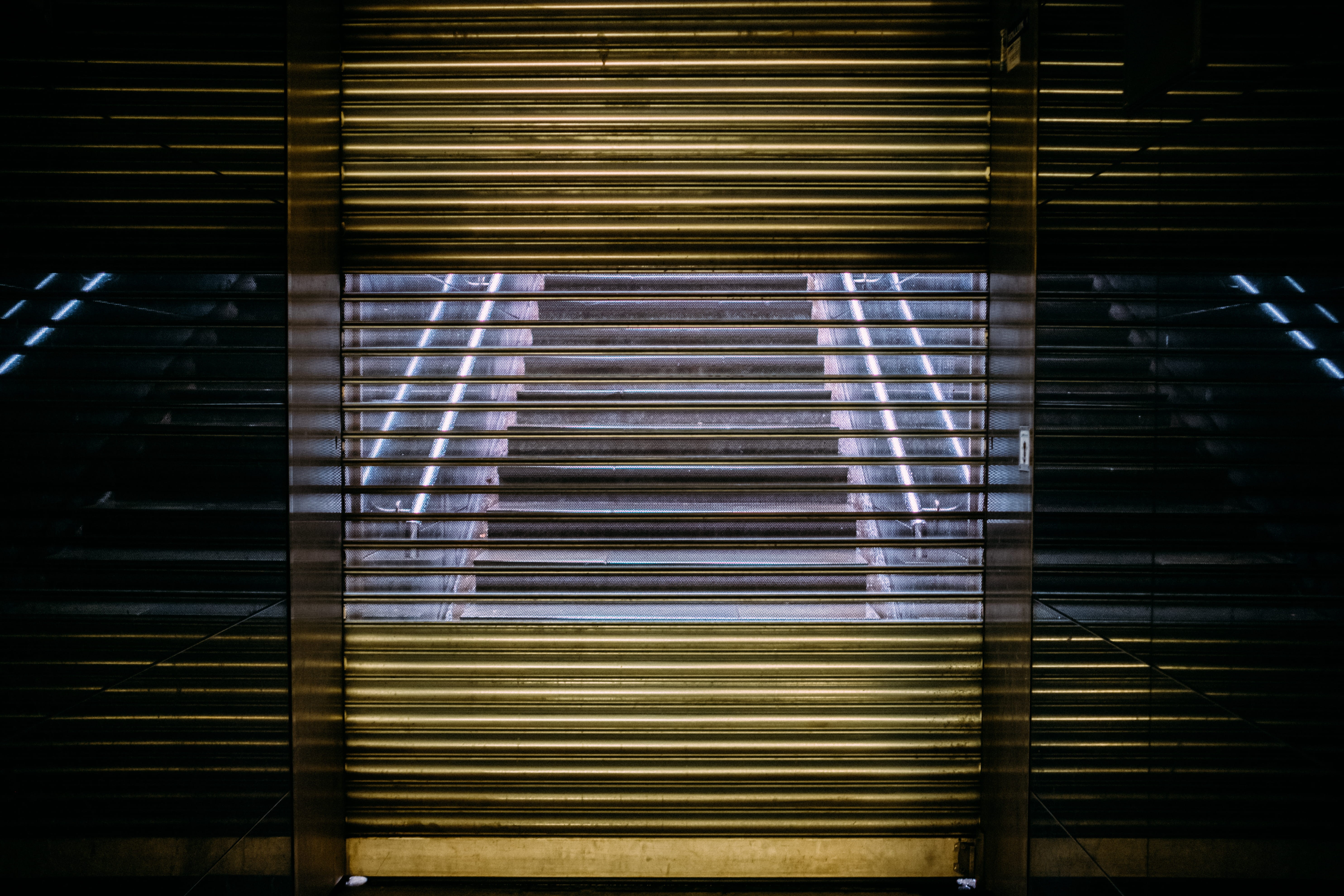 walkway, photography, roll, interior design, striped, white, rotterdam, door, pattern, low angle view, shutter, metal, architecture, corrugated iron, corrugated, HD Wallpaper