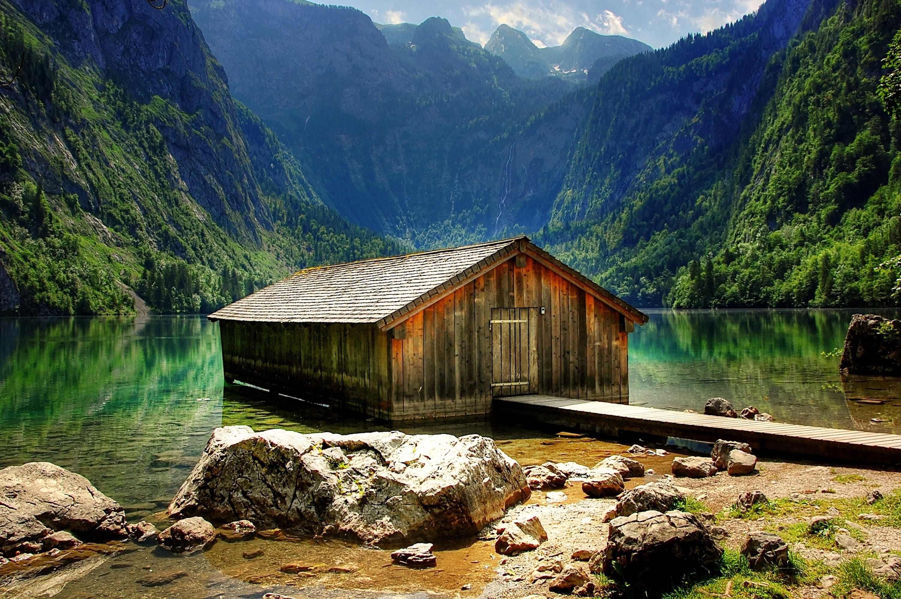 mountain Range, lake, way, european Alps, forest, running board, rural Scene, berchtesgaden alps, wood - material, königssee, day, architecture, wooden, HD Wallpaper