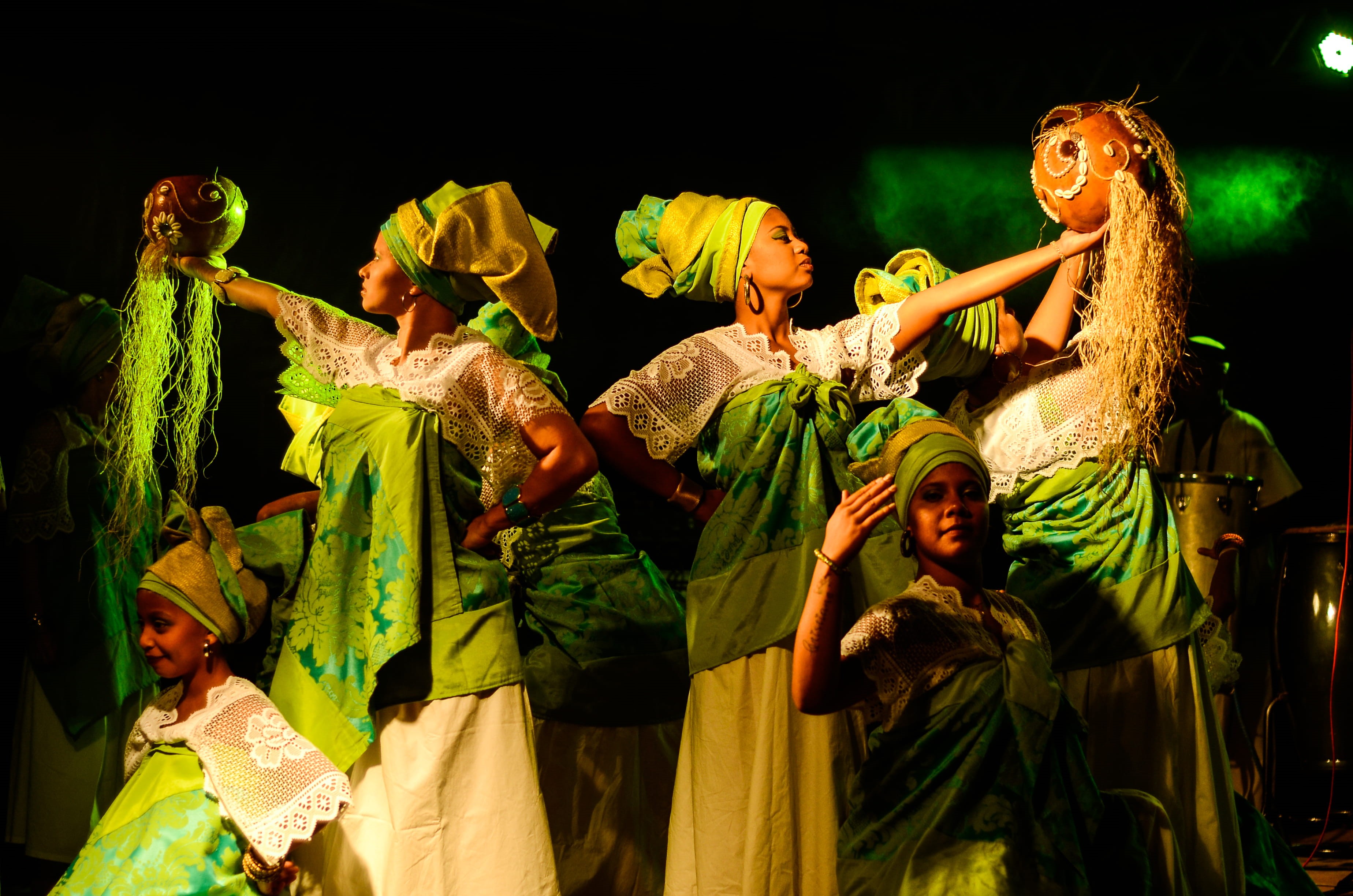 traditional clothing, arms raised, men, night, clothing, wearing, costumes, group of people, stage, green color, celebration, dresses, human arm, theatre, HD Wallpaper