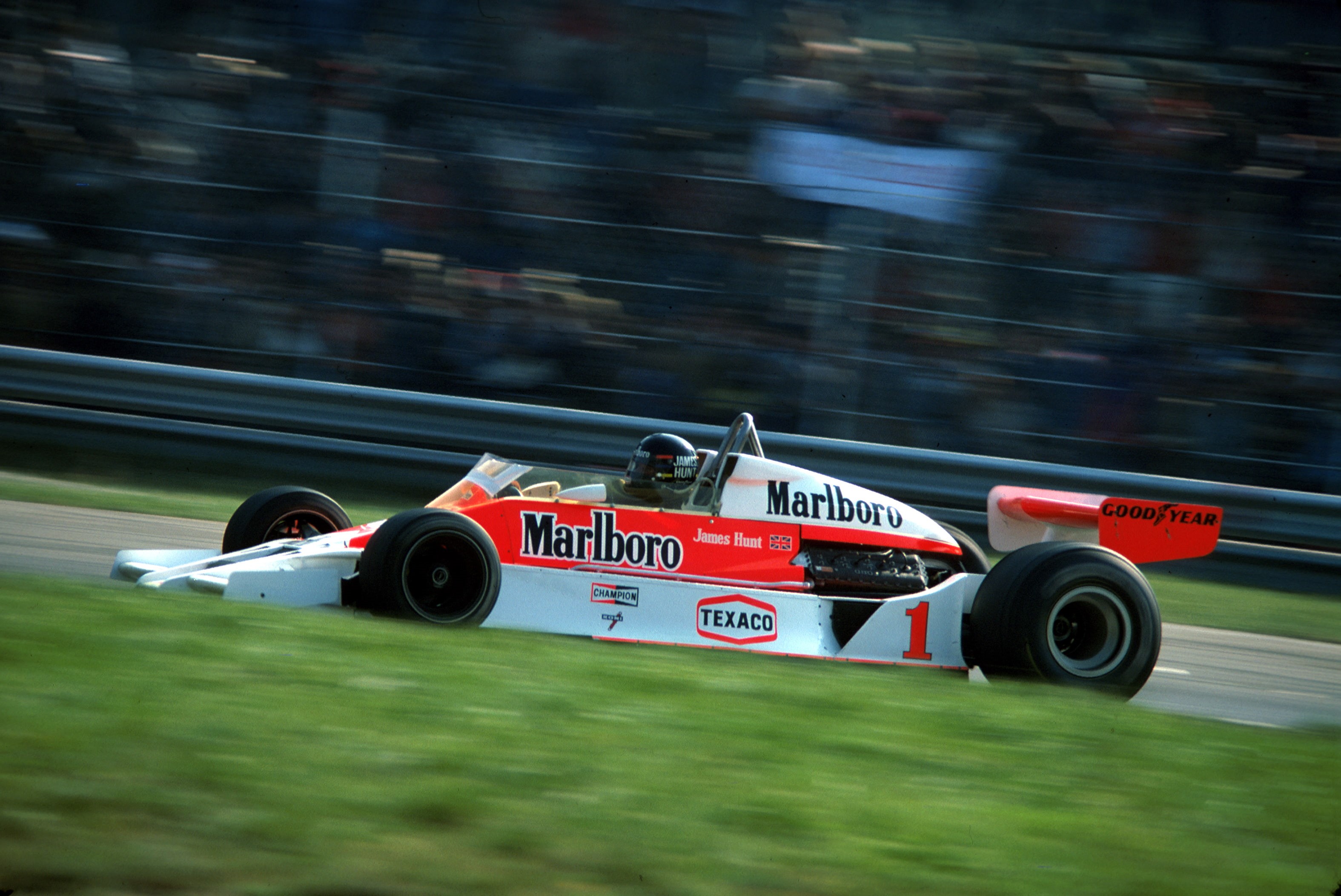 legend, speed, world champion, Formula 1, McLaren M26, Monza, 1977, Italian Grand Prix, 2K, James Hunt, Marlboro Team McLaren, HD Wallpaper
