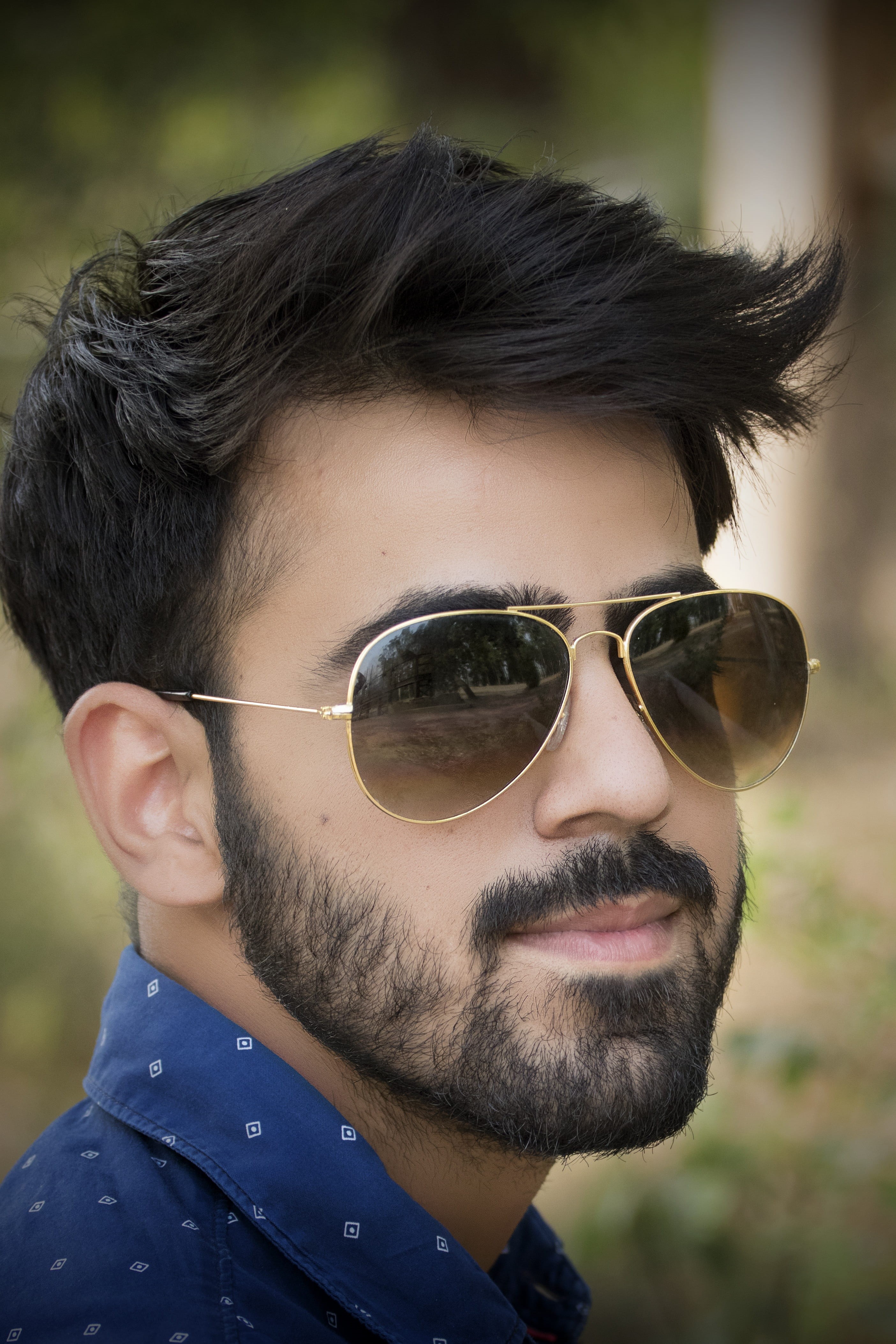 style, gold, color, wearing, real people, day, leisure activity, young men, handsome, focus on foreground, eyes, face, aviator, looking at camera, beard, Phone HD Wallpaper