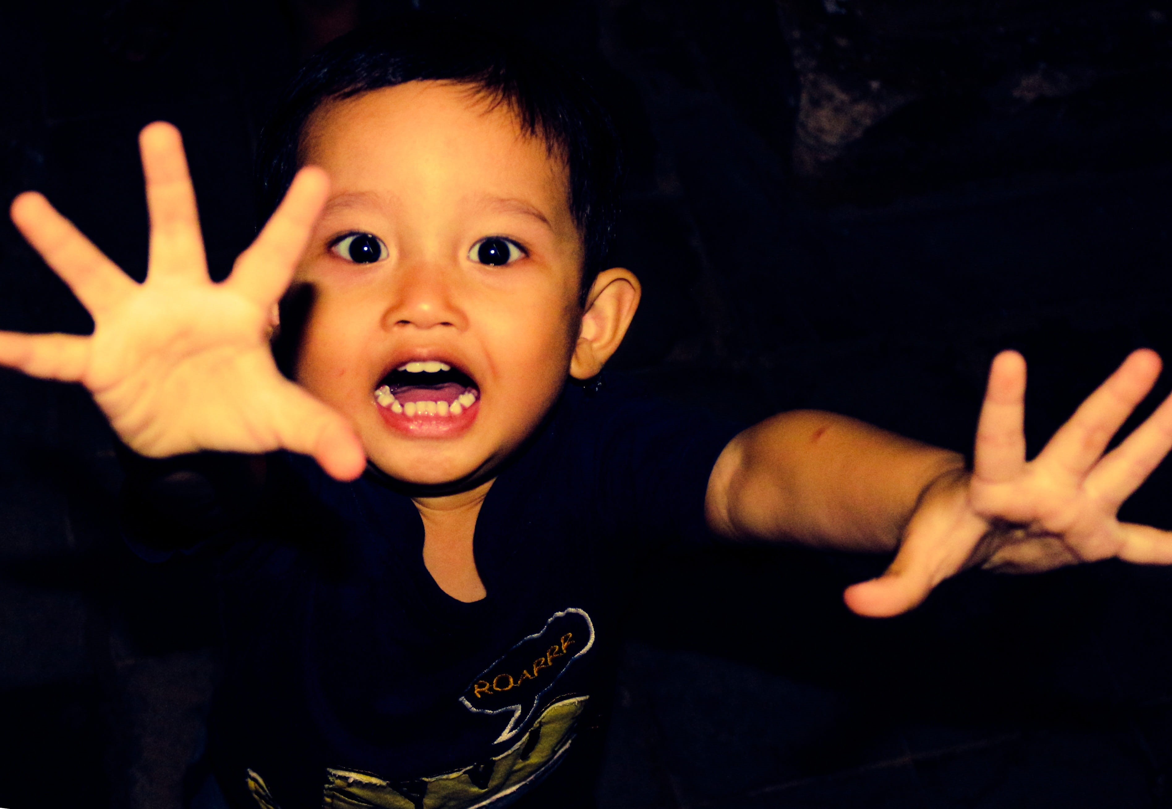 facial, photo, new, care, face, portrait, t-shirt, child, men, shirt, kiss, boy, posing, young, love, happiness, real people, nursery, stop gesture, baby boy, HD Wallpaper