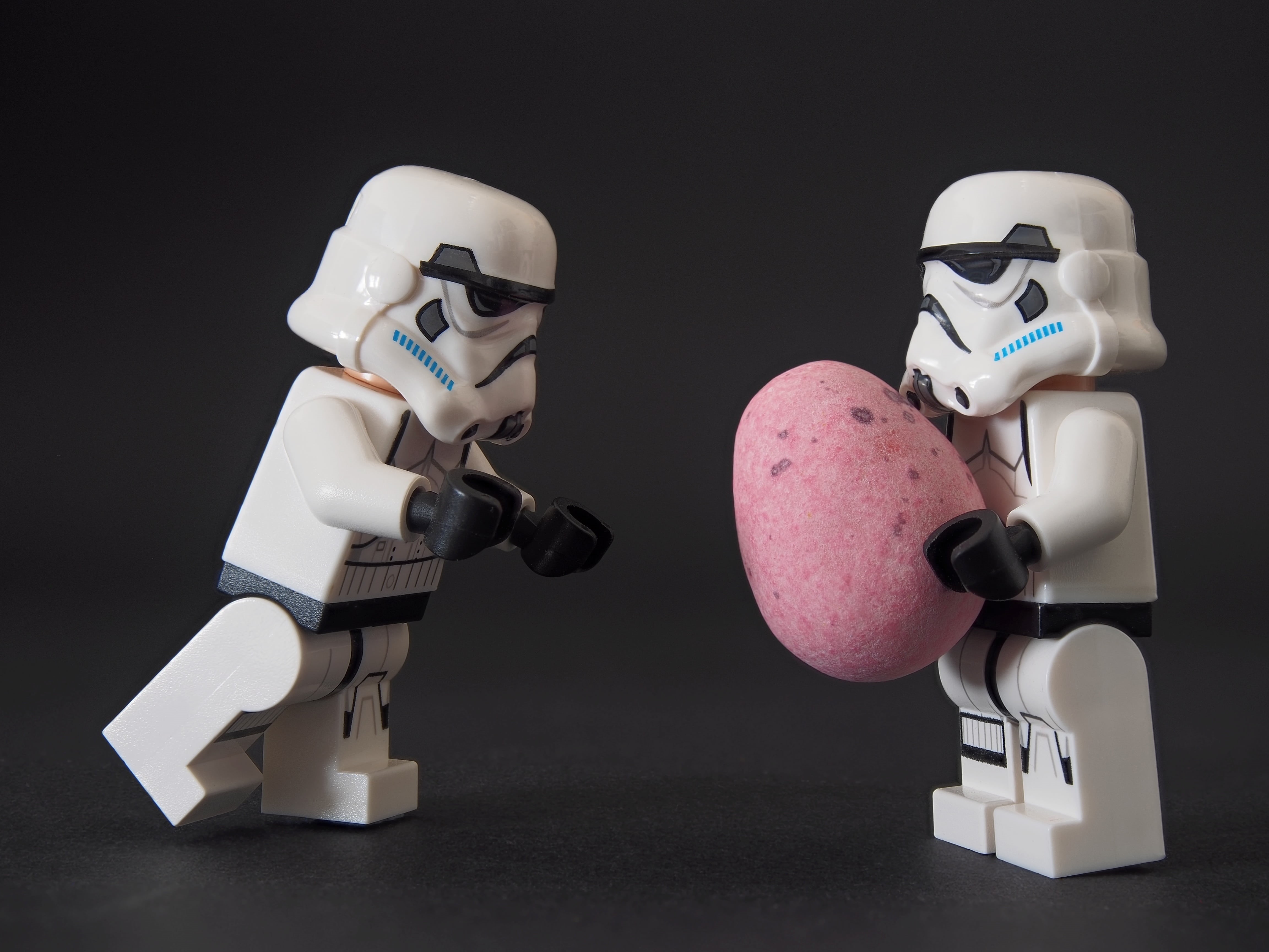 figurine, soldier, helmet, still life, star wars, female likeness, male likeness, giving, infantry, chocolate, food and drink, empire, robot, artificial intelligence, HD Wallpaper