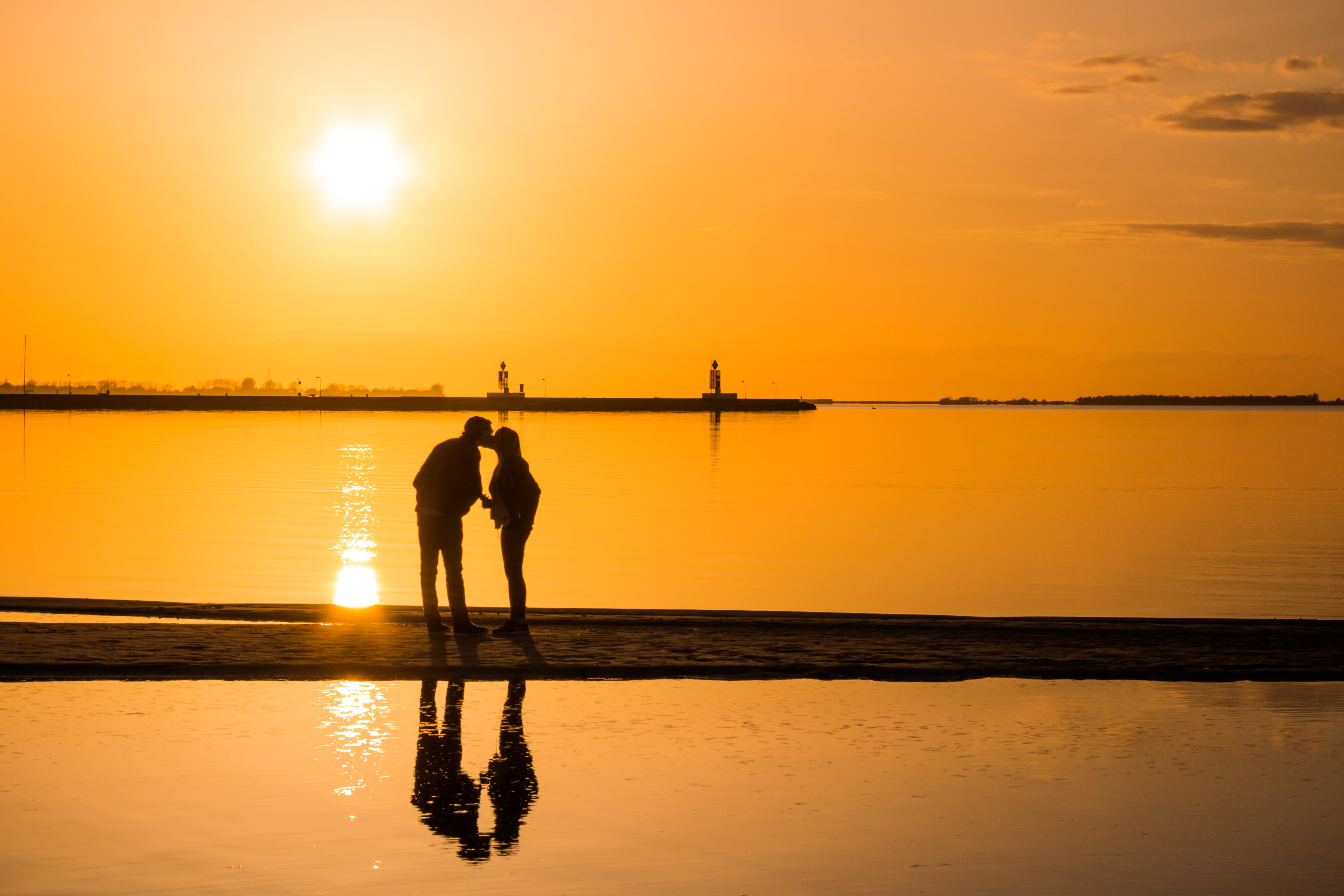 nature, geo, himmel, sky, state, kissing, love, tranquility, sun, serenity, s18, geo:location, camera, model, photo, men, silhouette, canon, golden, seashore, HD Wallpaper