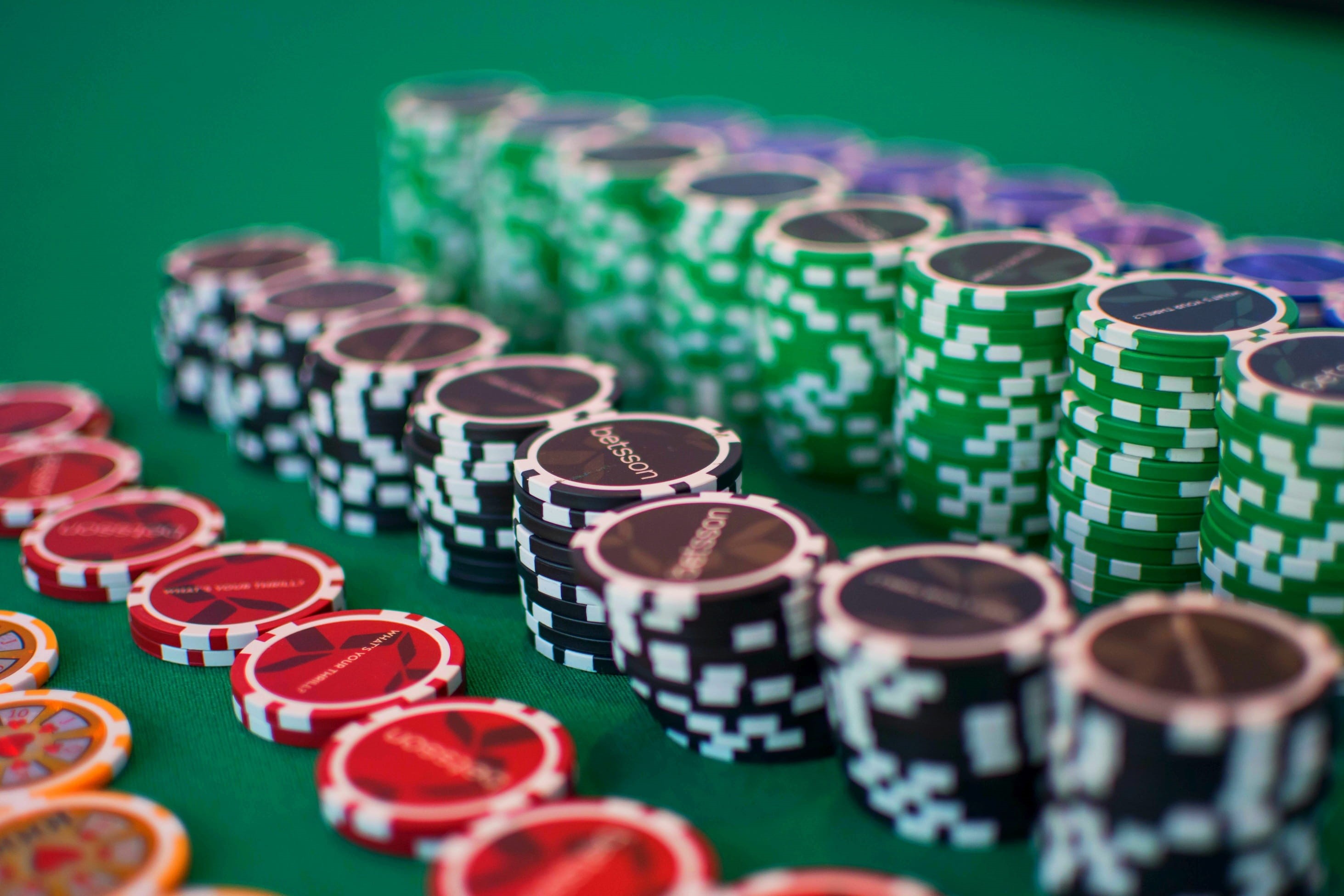 no people, in a row, chips, indoors, arts culture and entertainment, multi colored, gamble, focus on foreground, choice, green color, close-up, still life, HD Wallpaper