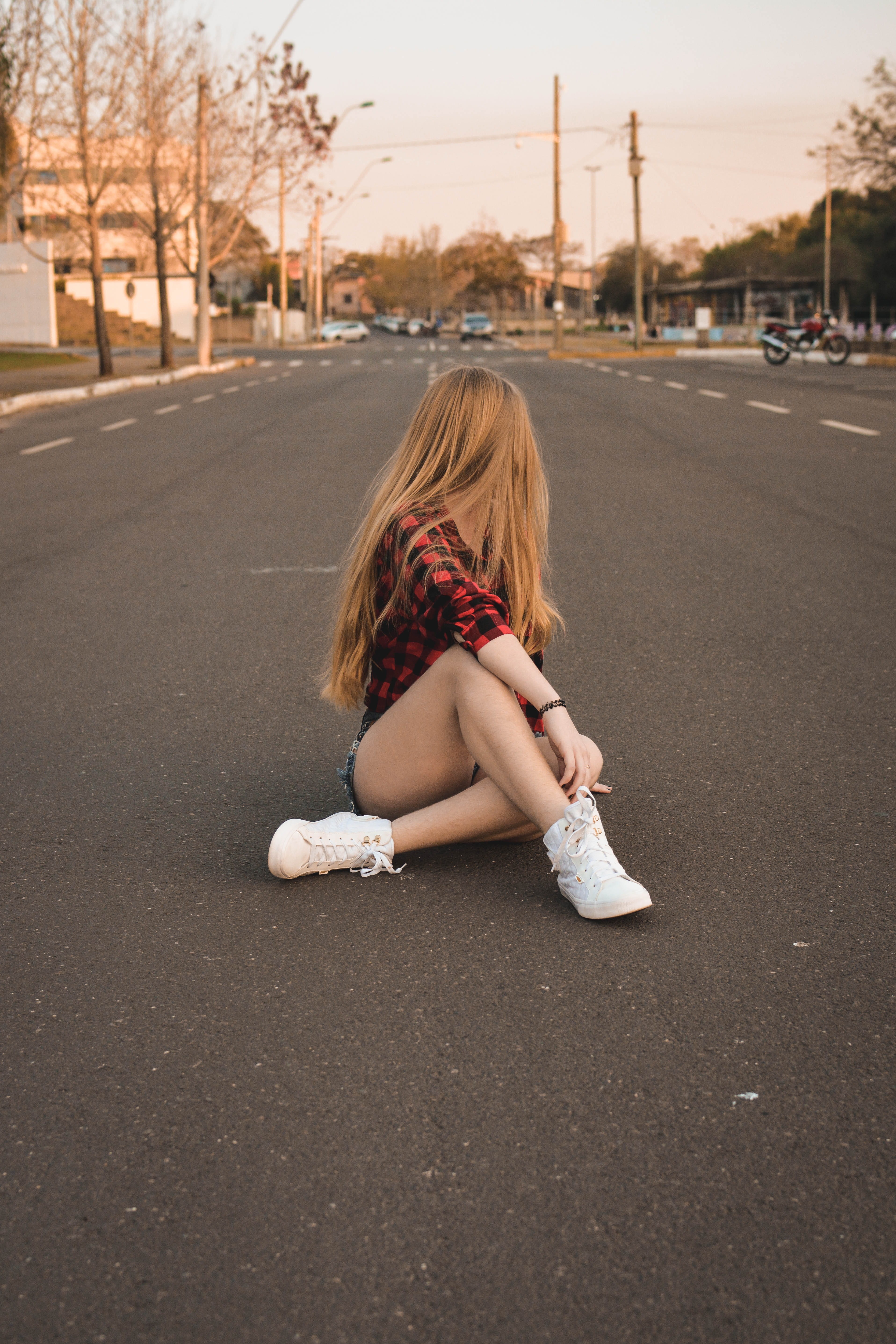 hairstyle, hair, plaid, glow, casual clothing, caucasian, shirt, females, child, girls, transportation, sunset, black, red, orange, turned, red hair, one person, Phone HD Wallpaper