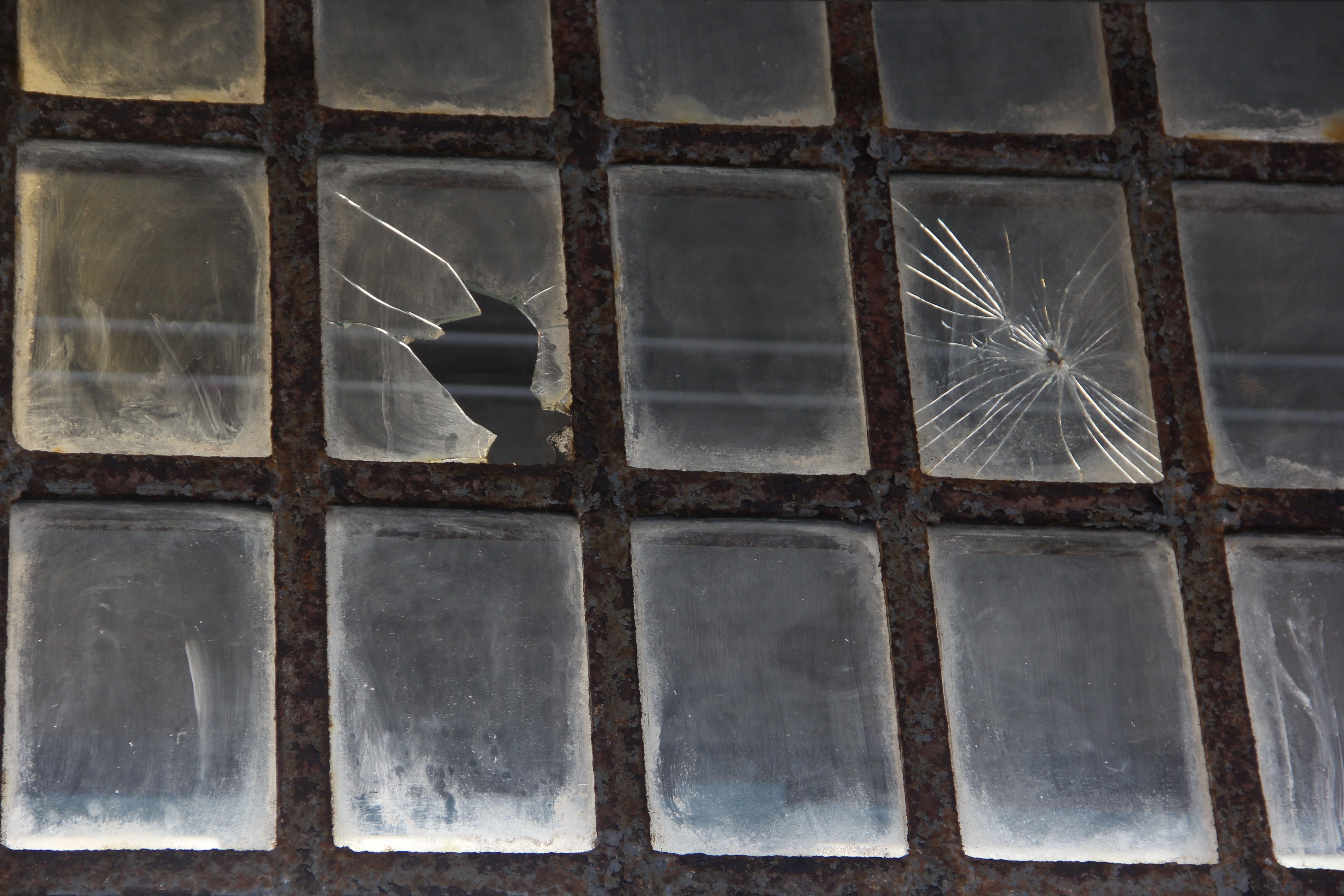 shape, day, broken, pattern, Window, glass - material, full frame, backgrounds, frame, textured, Old, Abandoned, square shape, 5K, design, Broken, architecture, HD Wallpaper
