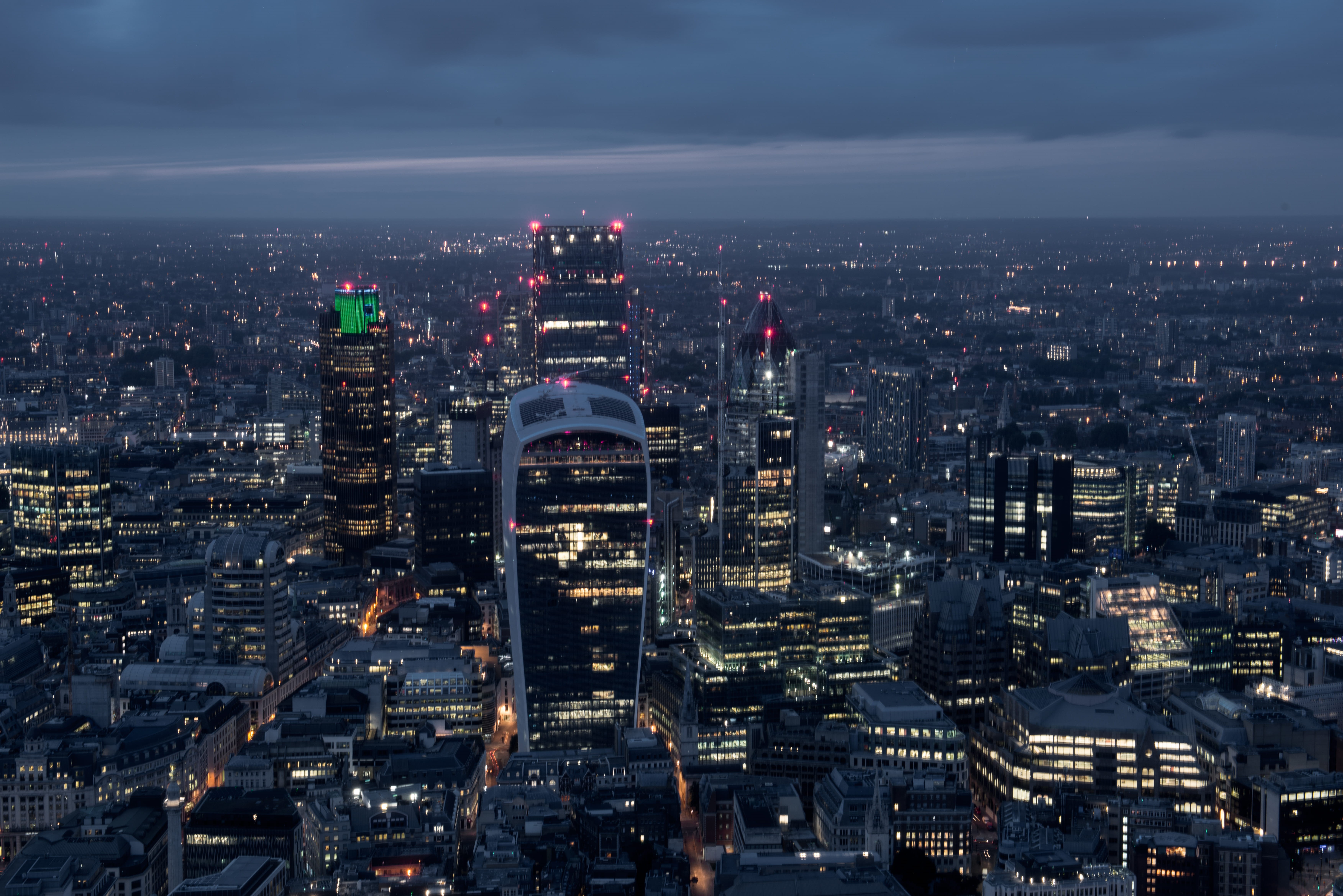built structure, building, london, nature, skyline, architecture, lights, residential district, sky, skyscraper, tall - high, crowd, 5K, illuminated, office building exterior, HD Wallpaper
