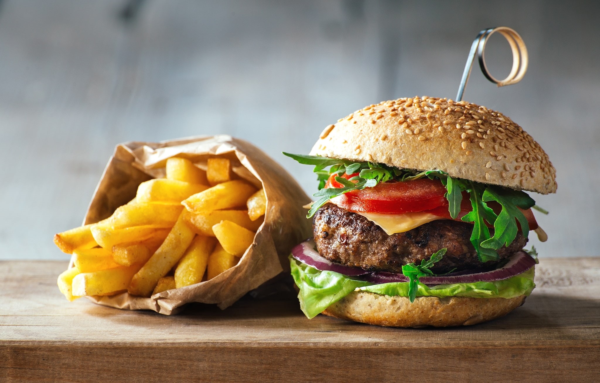 1080P, filling, fries, fast food, hamburger, buns, board, brown, wooden, french, cheeseburger, HD Wallpaper