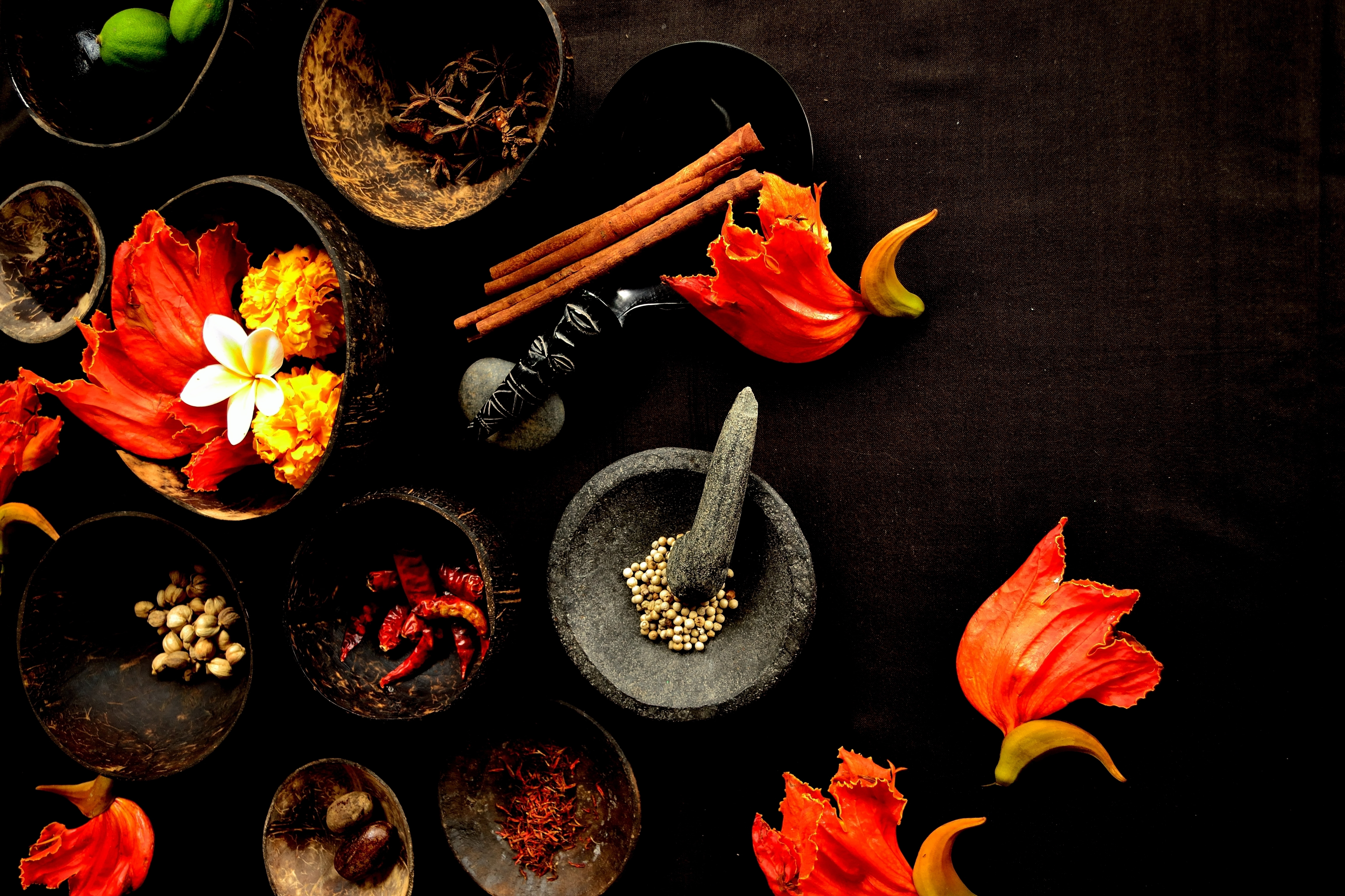 pepper, bowls, spices, table, gray, mortar, 8K, petals, star anise, pestle, HD Wallpaper