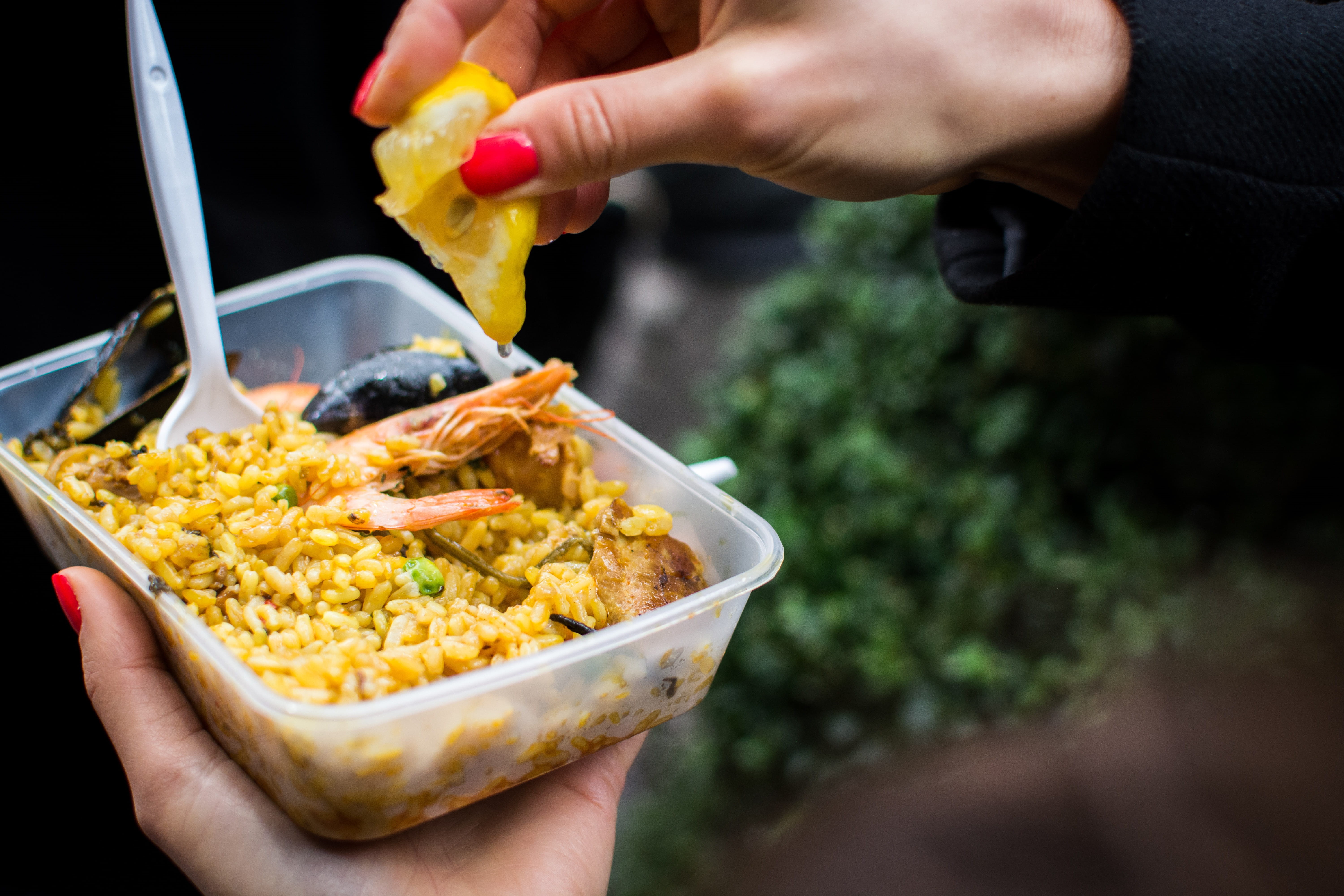 hand, human Hand, gourmet, ready-to-eat, focus on foreground, one woman only, meat, people, close-up, meal, Seafood, hands, real people, shrimps, body part, HD Wallpaper
