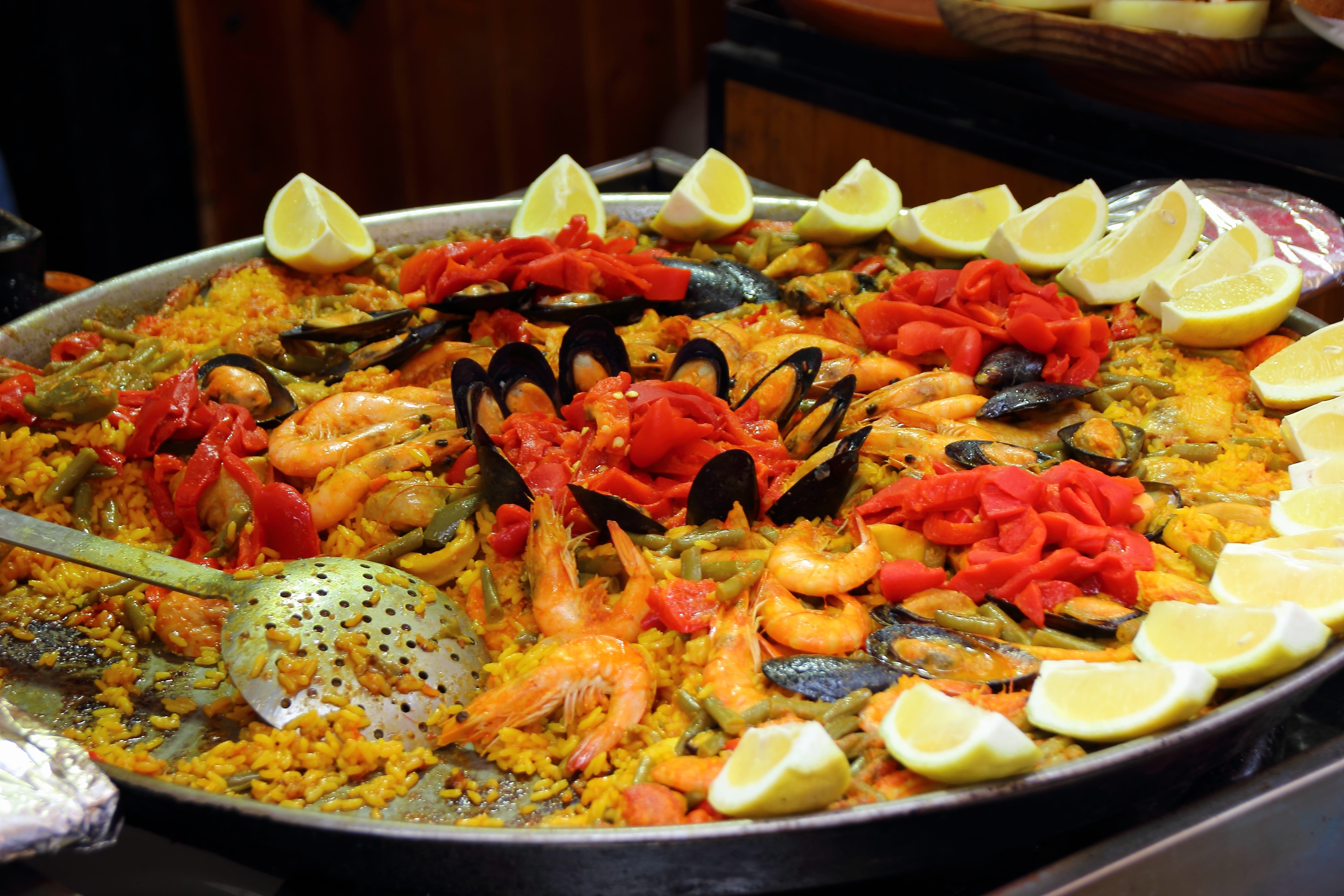 crustacean, fruit, focus on foreground, mussels, national dish, rice, no people, serving size, fish, salmon, scampi, close-up, plate, dinner, paella, 5K, HD Wallpaper