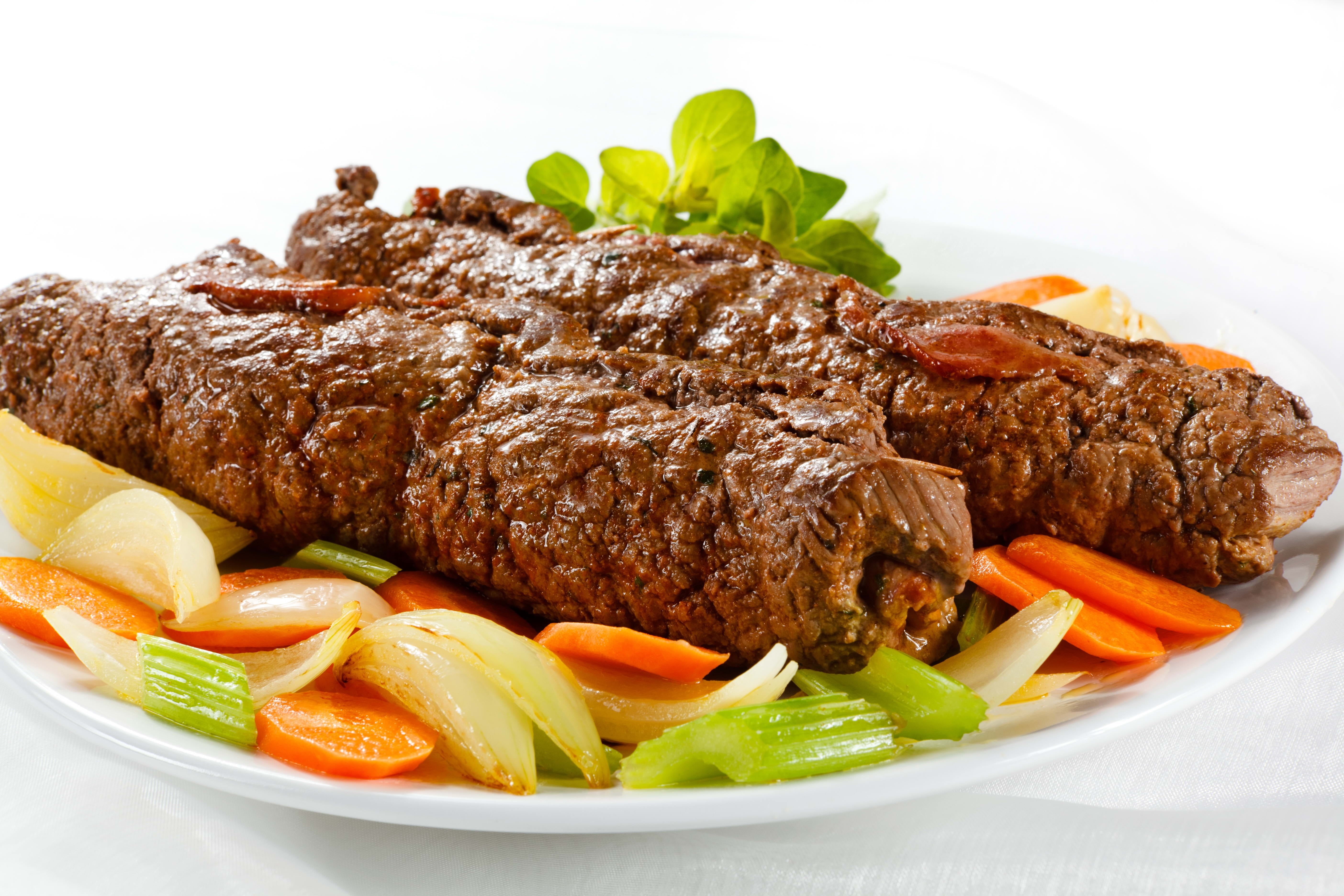 pork, beef, filet Mignon, no People, ready-To-Eat, vegetable, meat And Alternatives, onion, fillet, grilled, prepared Potato, red Meat, salad, sirloin Steak, HD Wallpaper
