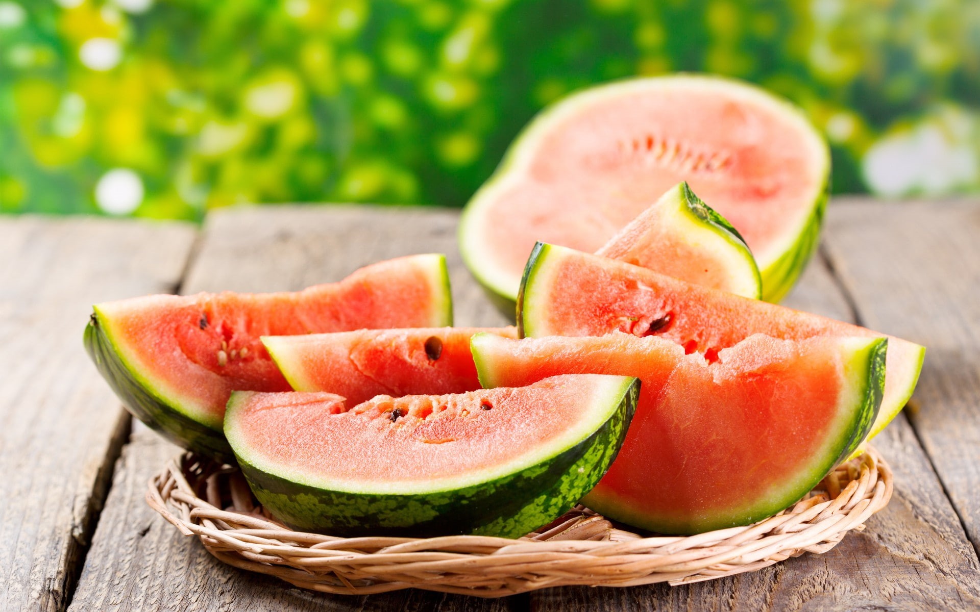 close-up, red, refreshment, ripe, 1080P, wood - material, summer, watermelons, freshness, healthy eating, food and drink, wellbeing, juicy, fruit, food, HD Wallpaper