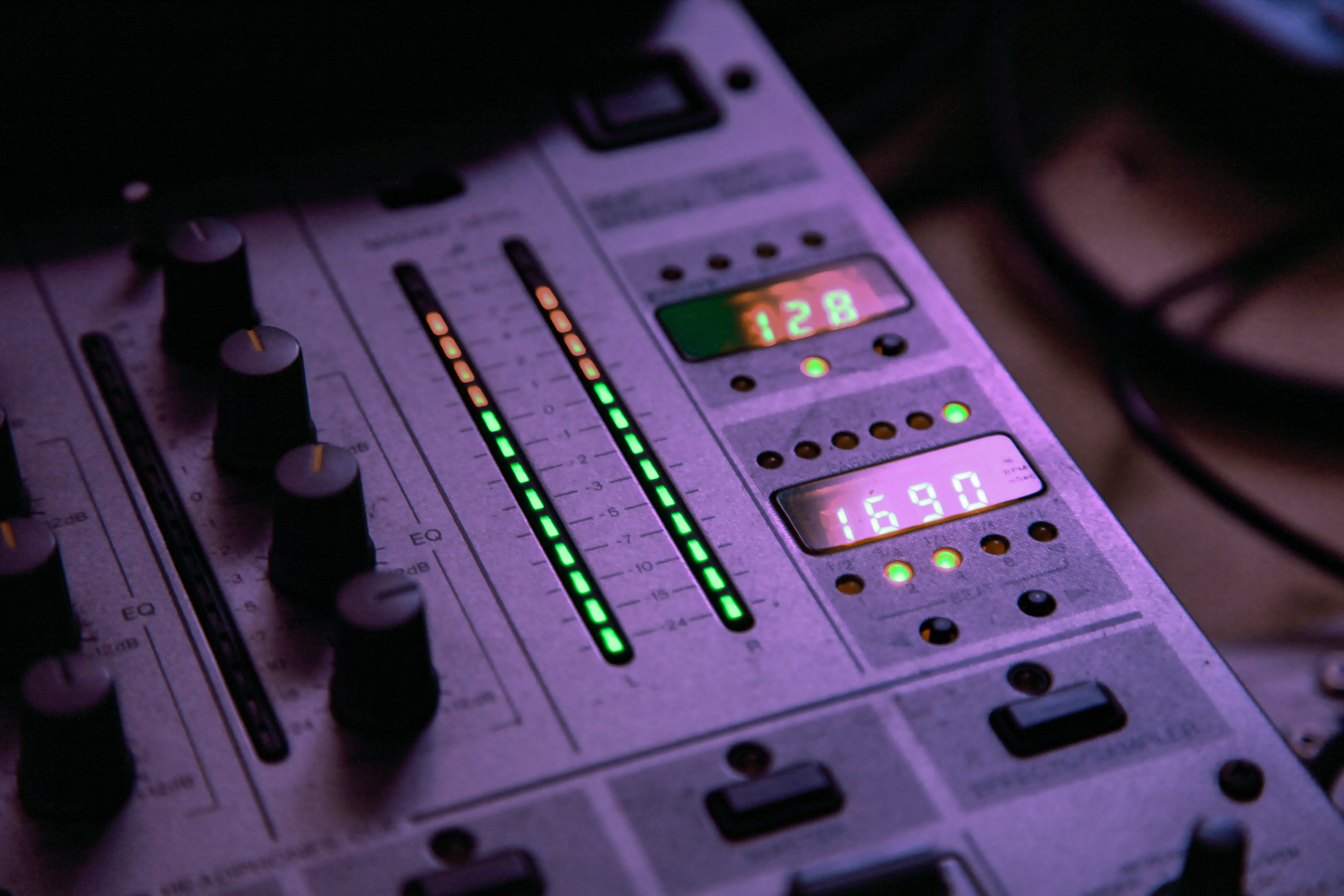 industry, circuit board, audio, push button, 5K, sound recording equipment, connection, technology, indoors, computer, mixer, no people, communication, HD Wallpaper