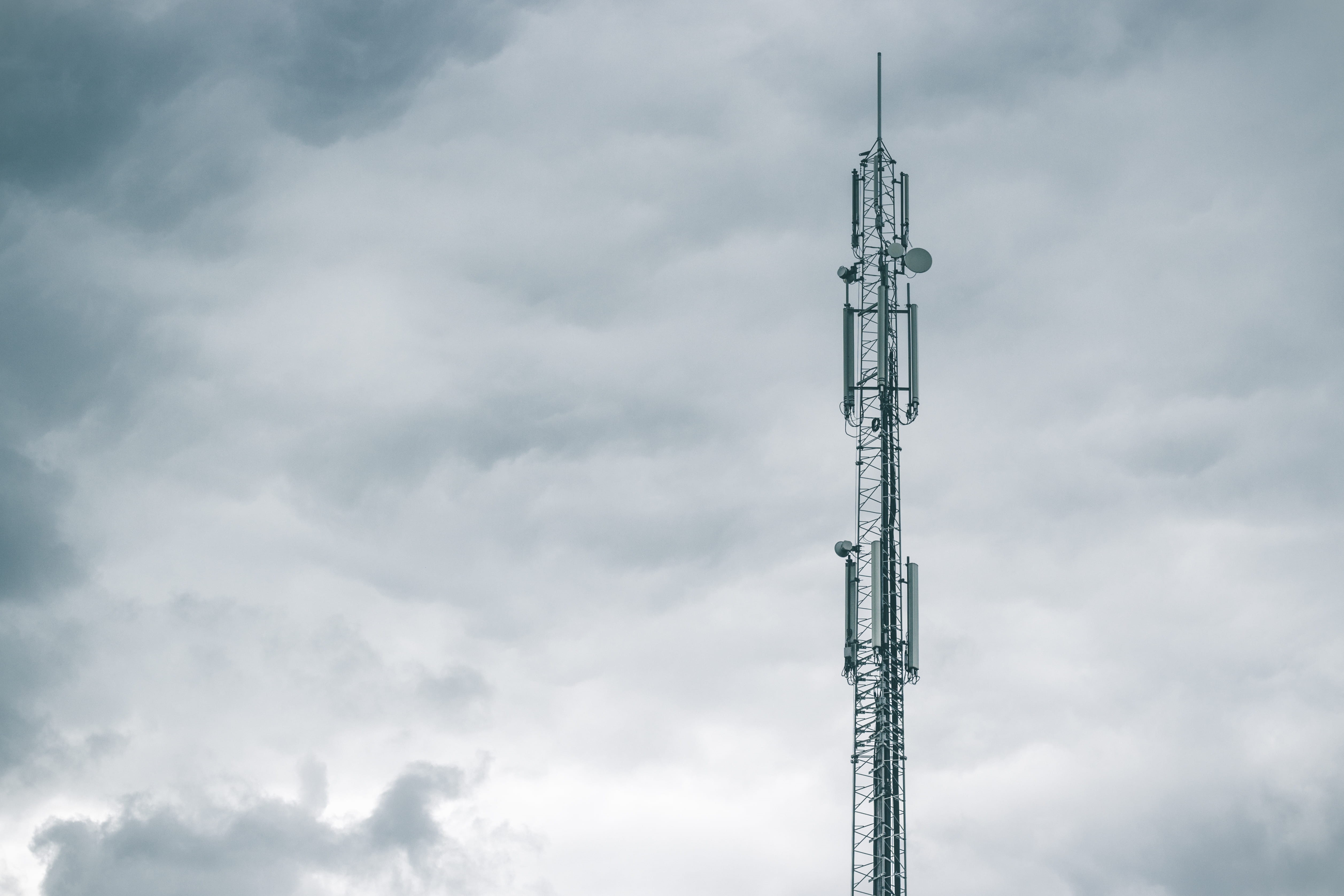 sky, low angle view, Transmission, tower, antenna - Aerial, alloy, photo, communications Tower, wireless Technology, tall - high, nature, 4K, technology, HD Wallpaper