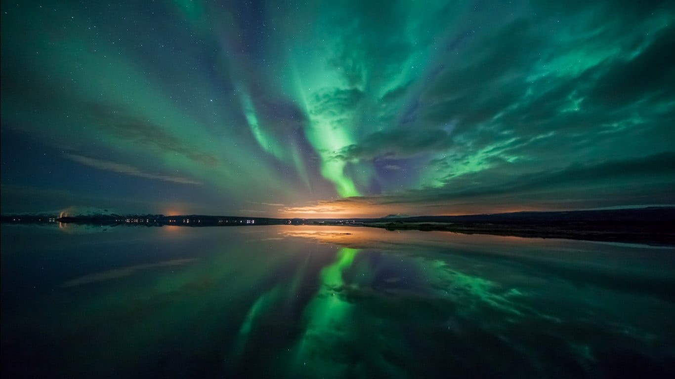 landscape, 720P, scenics - nature, beauty in nature, nature, sea, star - space, water, sky, night, green color, lake, awe, no people, luminosity, tranquility, HD Wallpaper
