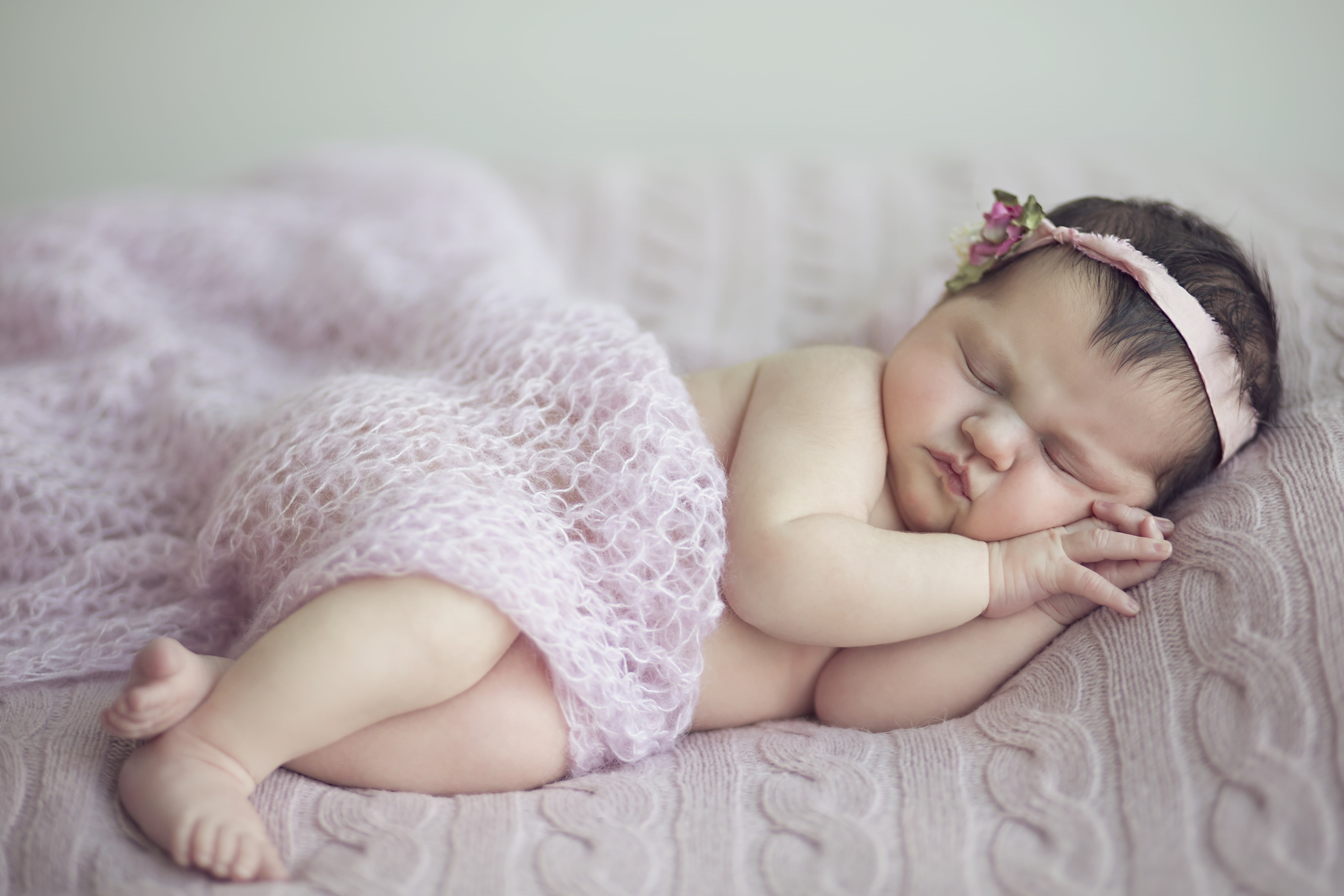 4K, Cute baby, 4K, Baby girl, Sleeping, HD Wallpaper