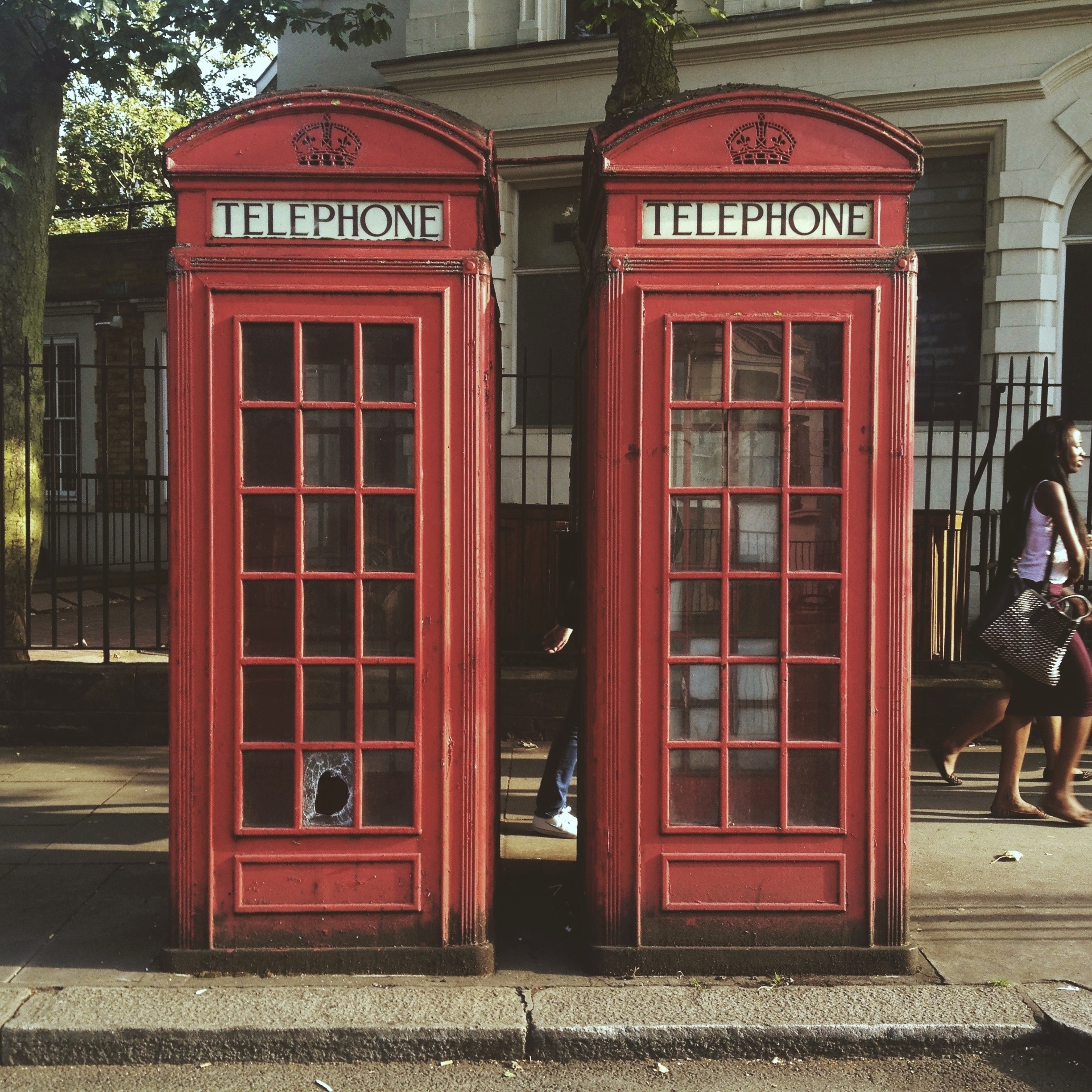 western script, historic, phone, famous Place, telephone box, architecture, real people, city, history, built structure, vintage, 1080P, two, old-fashioned, Phone HD Wallpaper