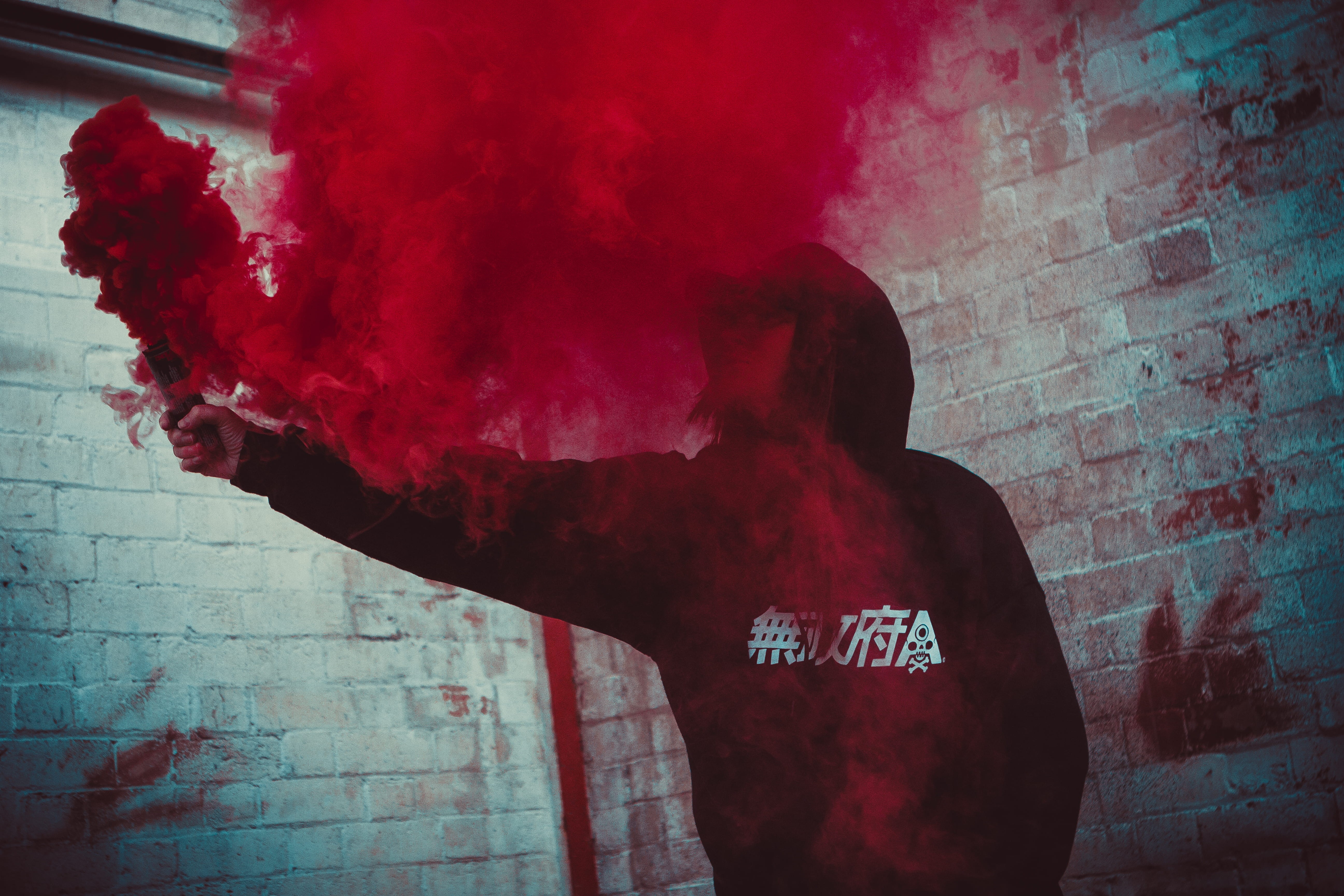 wall - building feature, men, real people, young adult, obscured face, headshot, waist up, bonb, paint, adult, indoors, young men, hairstyle, smoke, holding, HD Wallpaper