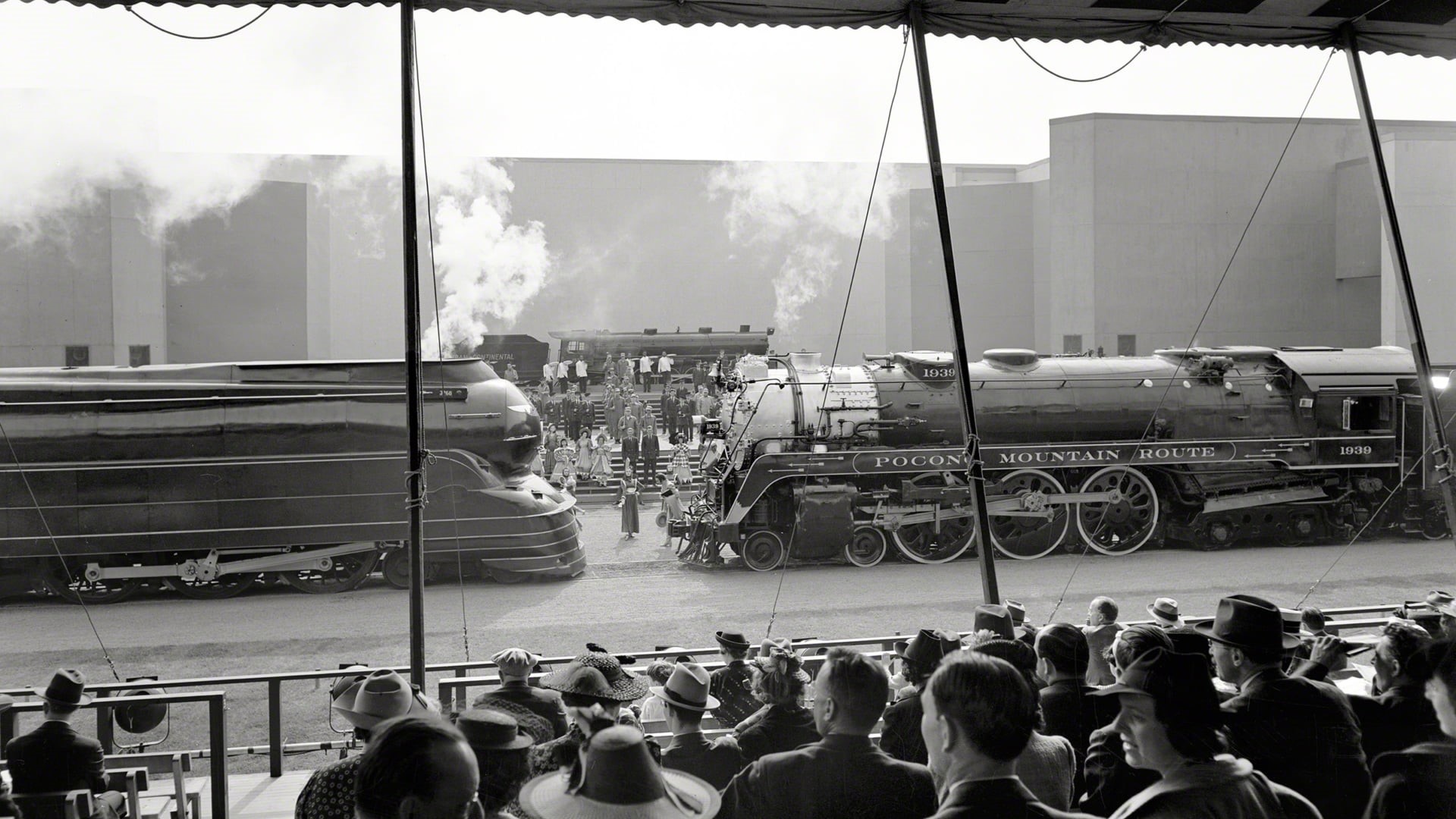 monochrome, 1080P, New York City, train, photography, people, smoke, crowds, railway, vintage, old photos, steam locomotive, HD Wallpaper