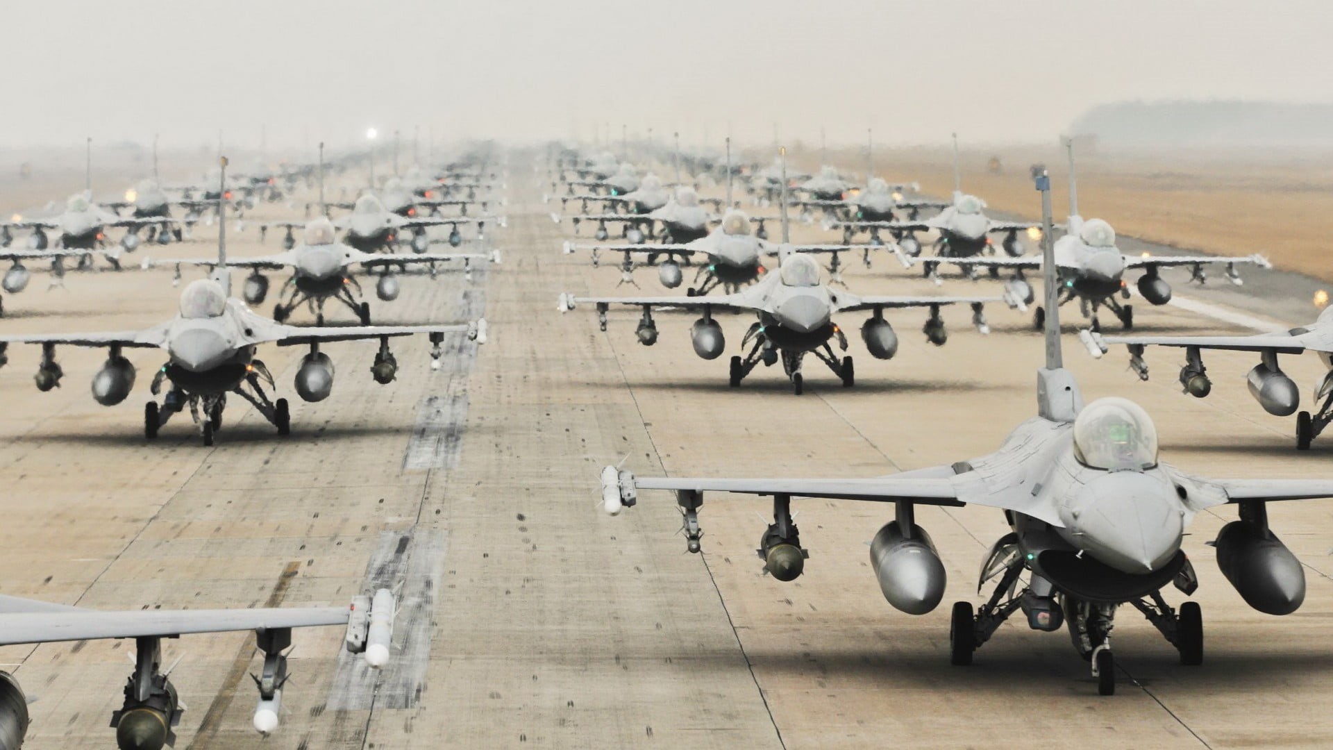 fighter, in a row, General Dynamics F-16 Fighting Falcon, 1080P, aerospace industry, runway, nature, military, stationary, army, outdoors, airport, high angle view, HD Wallpaper