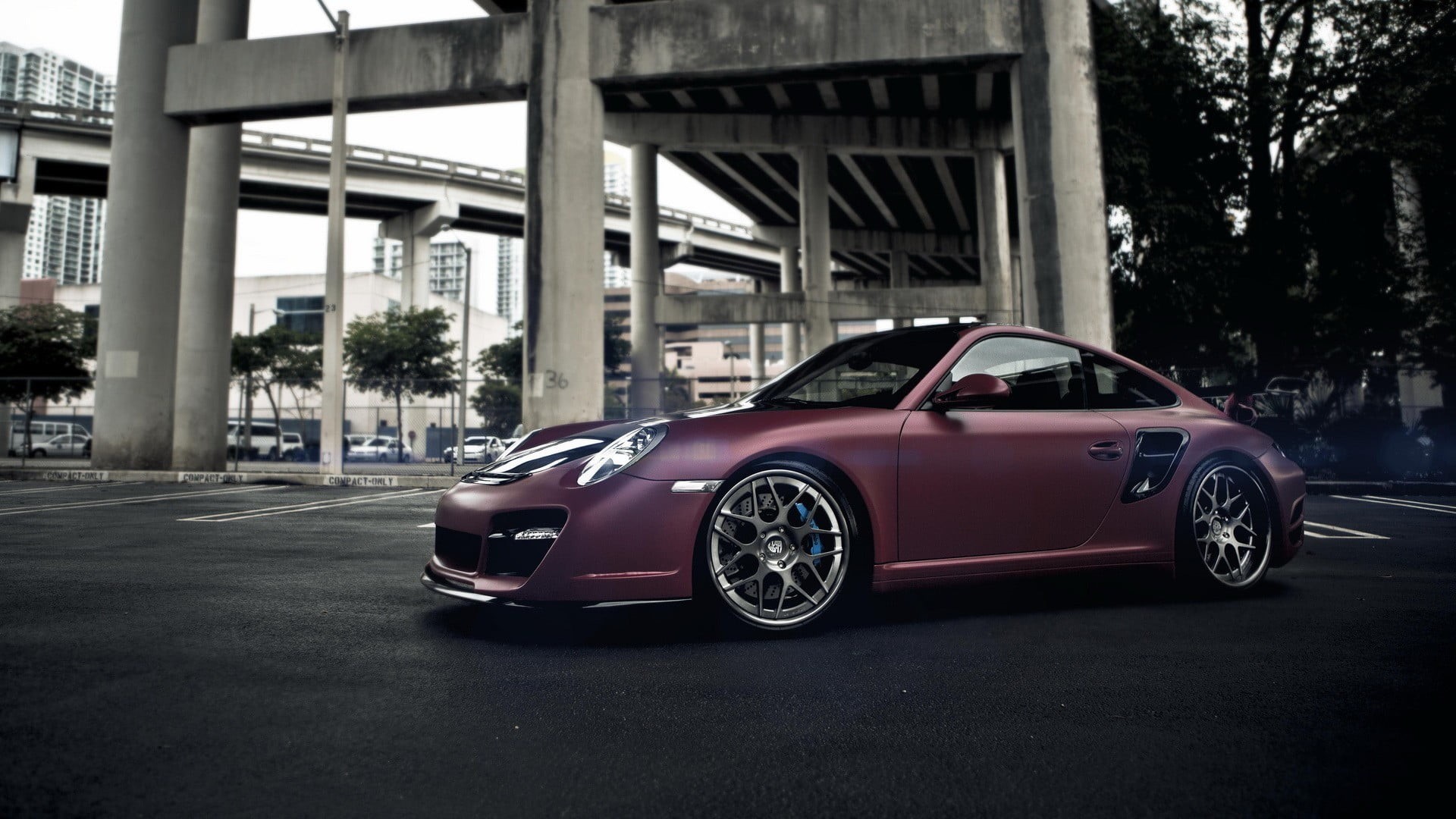 mode of transportation, Porsche, building exterior, sports car, retro styled, no people, red, transportation, built structure, architecture, connection, HD Wallpaper
