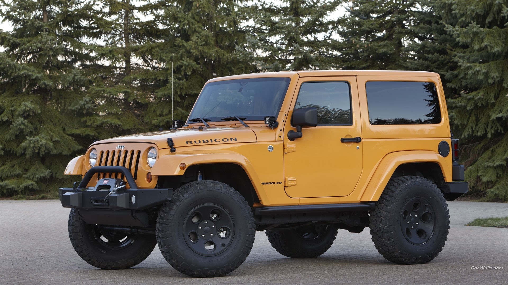 outdoors, Jeep, plant, black color, wrangler, yellow, vintage, city, black, retro styled, road, 1080P, day, vehicle, tree, stationary, wheel, nature, land vehicle, HD Wallpaper