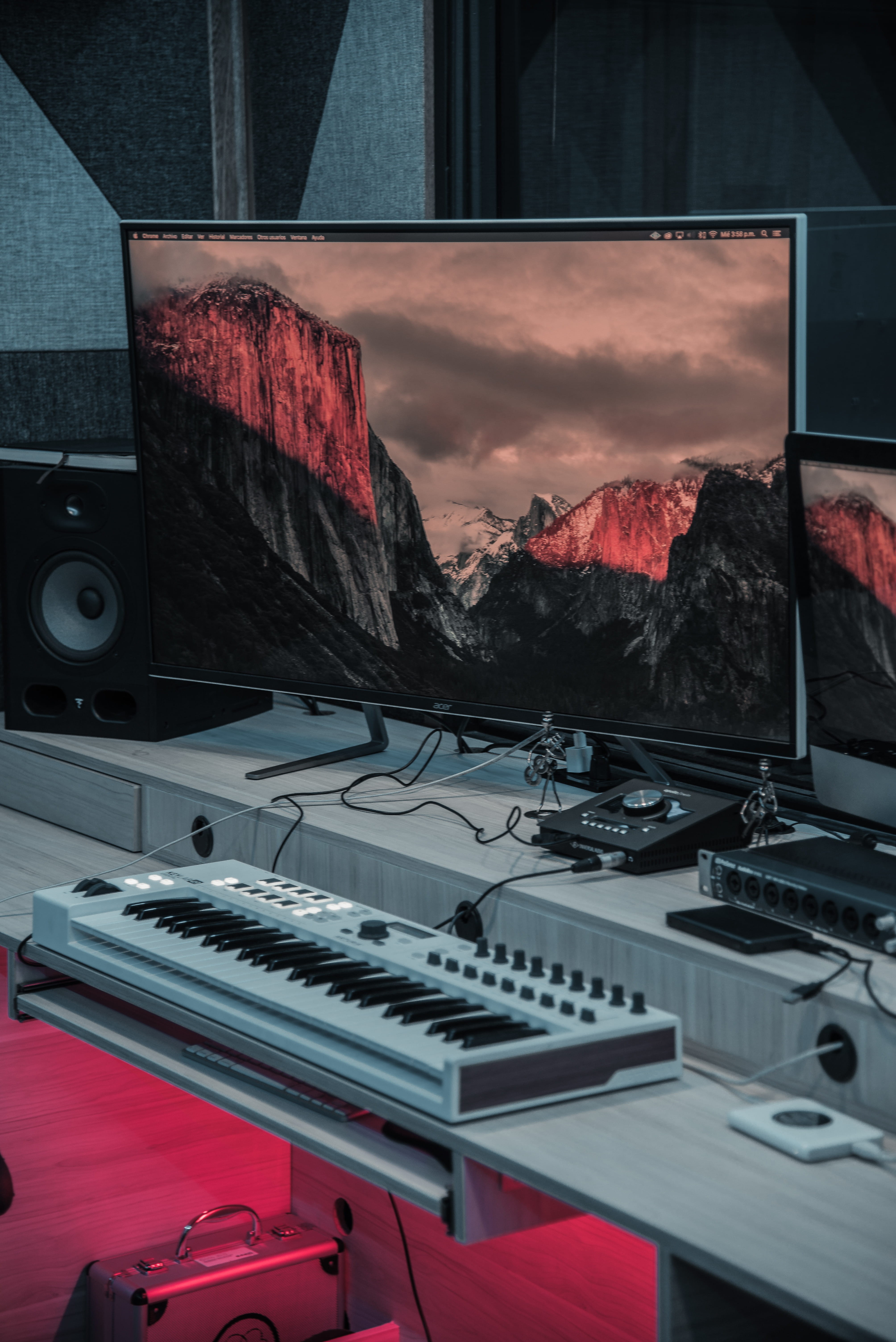 day, audio mixer, room, instrument, mixer, monitor, screen, desk, domestic room, home interior, no people, music, musical instrument, 5K, technology, sound, Phone HD Wallpaper