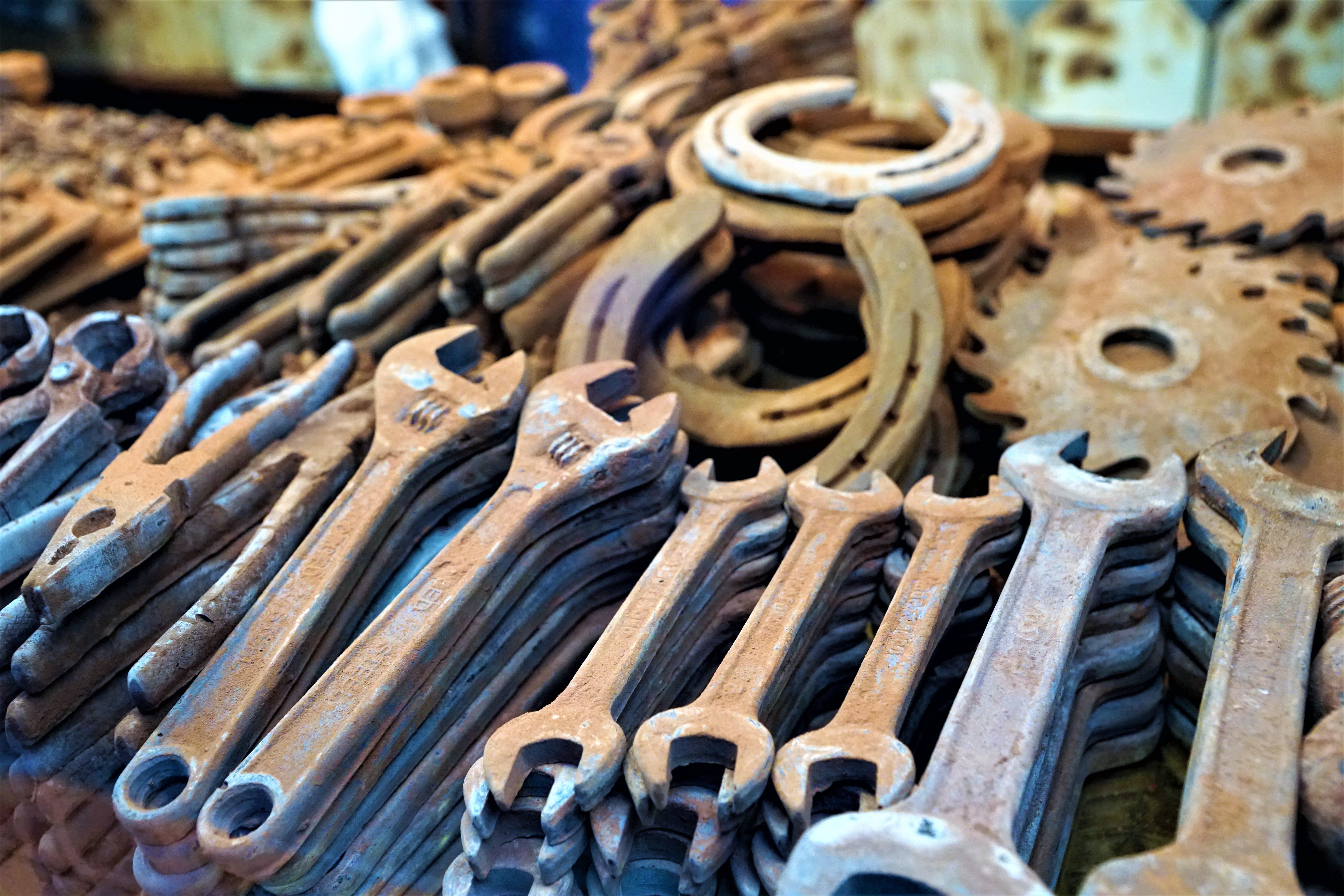 stock, focus on foreground, profession, day, 5K, stack, craftsmen, no people, work, workshop, diet, decline, eat, outdoors, sweet, metal, run-down, damaged, HD Wallpaper