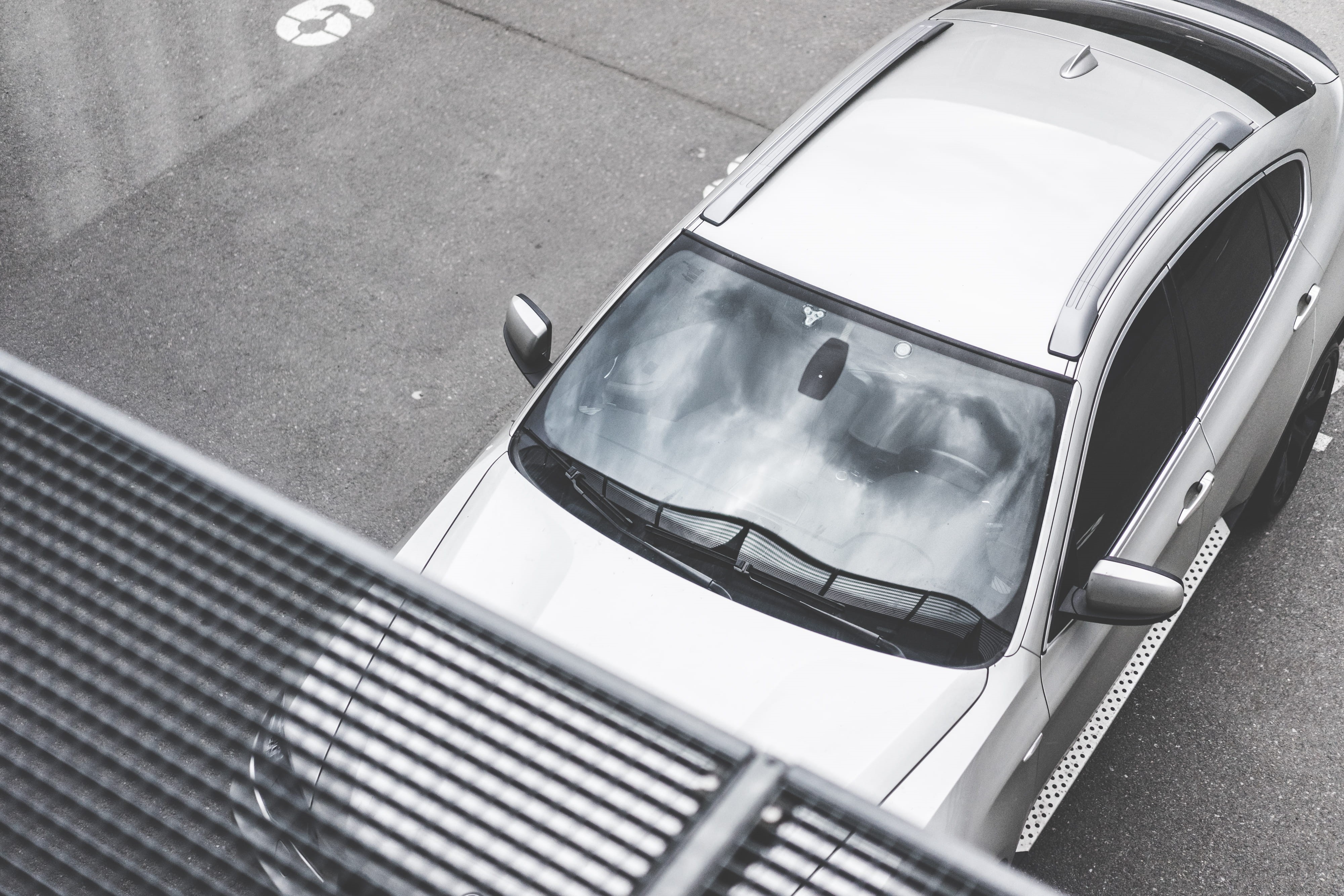 mode of Transport, Building, automotive, outdoors, Car, glass - material, 4K, technology, street, mirror, headlight, parking, metal, SUV, city, motor vehicle, HD Wallpaper