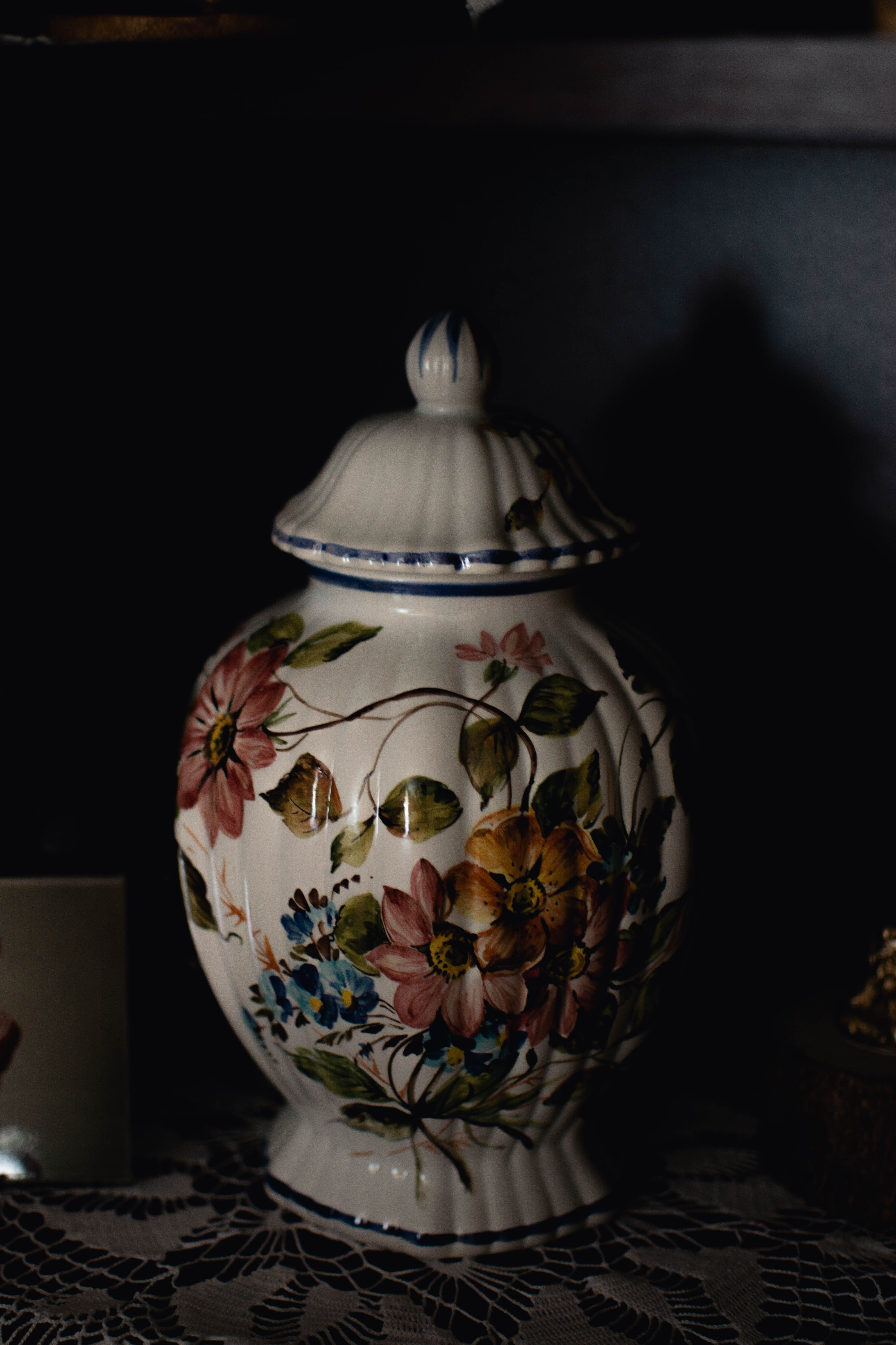 creativity, ceramic, indoors, table, floral pattern, ornate, retro, still life, dark, vintage, floral, red, no people, art, decoration, nature, 5K, pottery, Phone HD Wallpaper