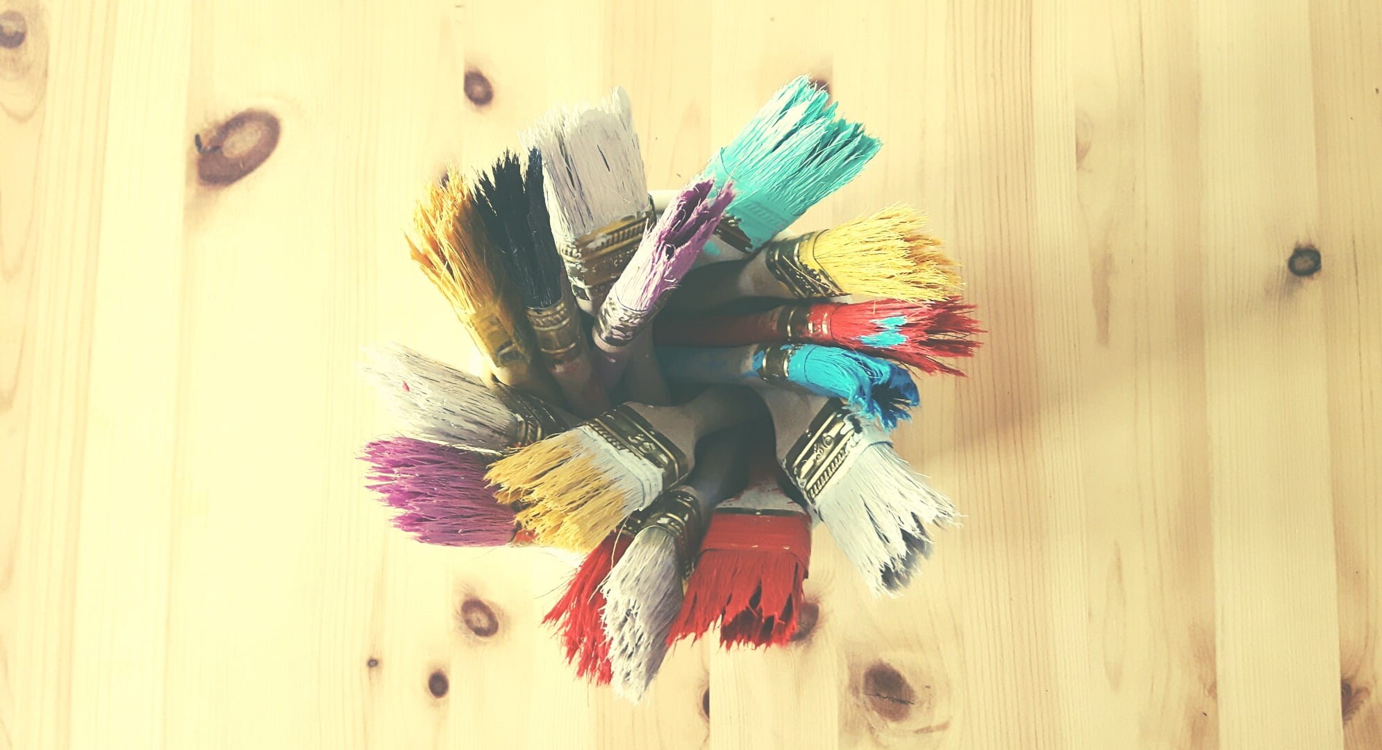 clear, close-up, blurred motion, still life, color, business, indoors, the art of, equipment, no people, surface, container, colored, paintbrush, hygiene, HD Wallpaper