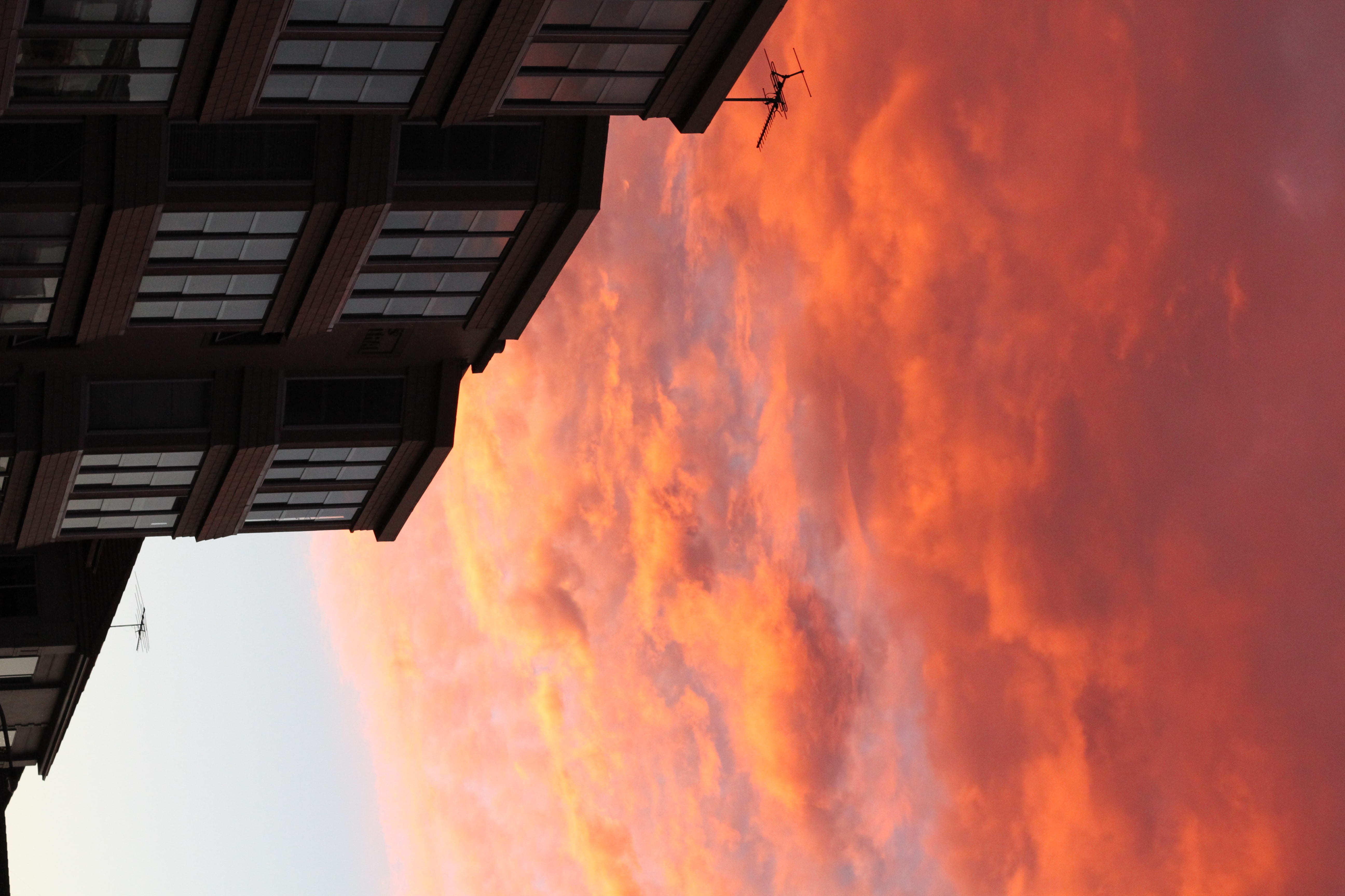 outdoors, close-up, dramatic sky, office, residential district, cloud - sky, bondi beach, sky, sunset, day, modern, orange color, apartment, building exterior, HD Wallpaper