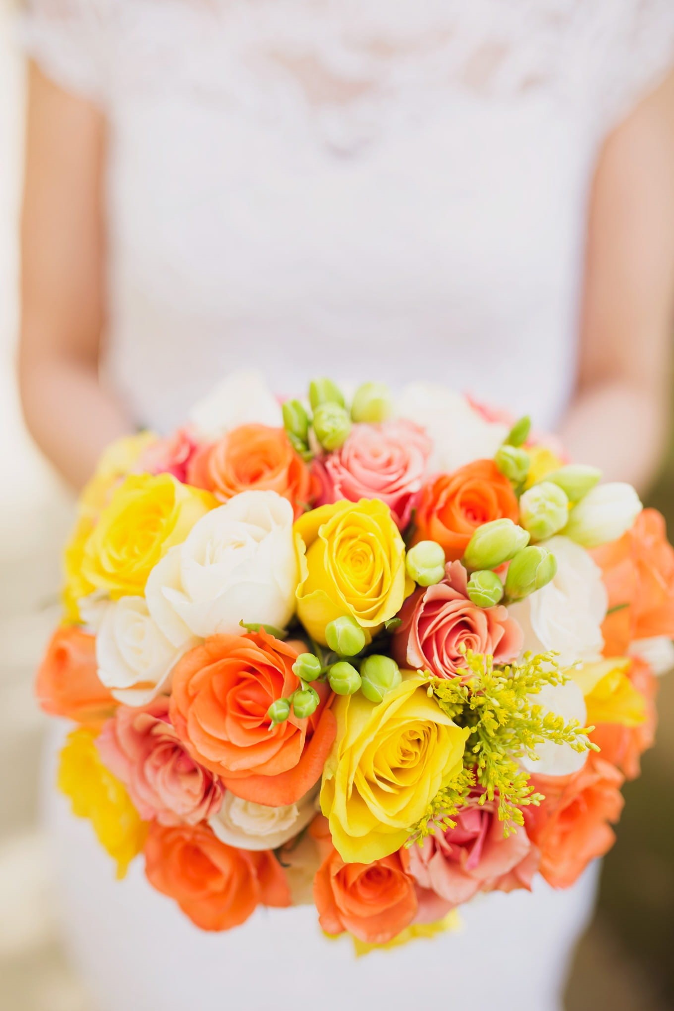 rose, autumn, photography, beauty in nature, styled, togetherness, rustic, bouquet, hand, human Hand, wedding, dress, holding, event, love, woman, sleeved, Phone HD Wallpaper