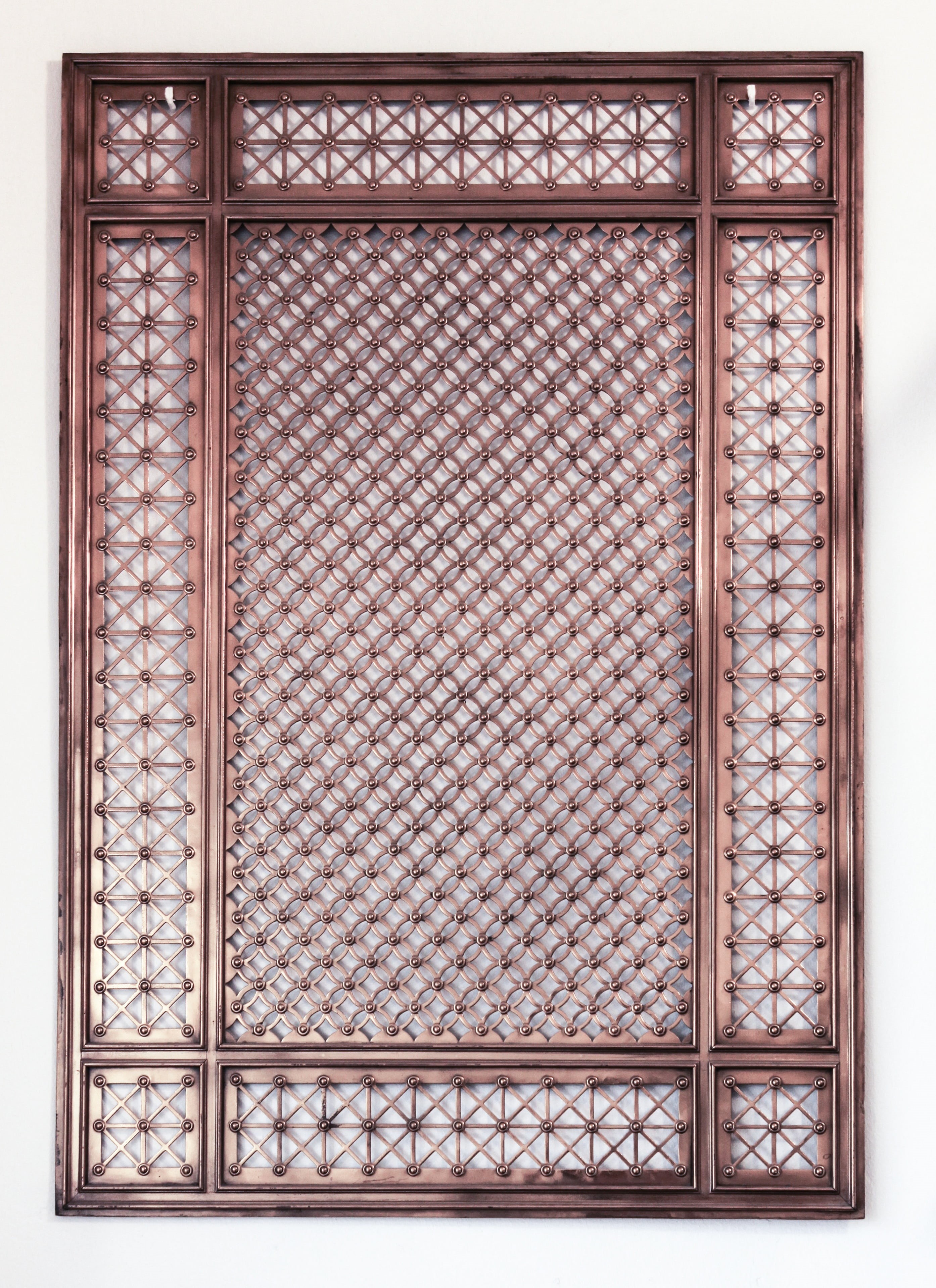 texture, pattern, picture frame, architecture, ornate, shape, gate, close-up, metal, mechanic, studio shot, grating, metallic, trellis, rust, metallic gridiron, Phone HD Wallpaper