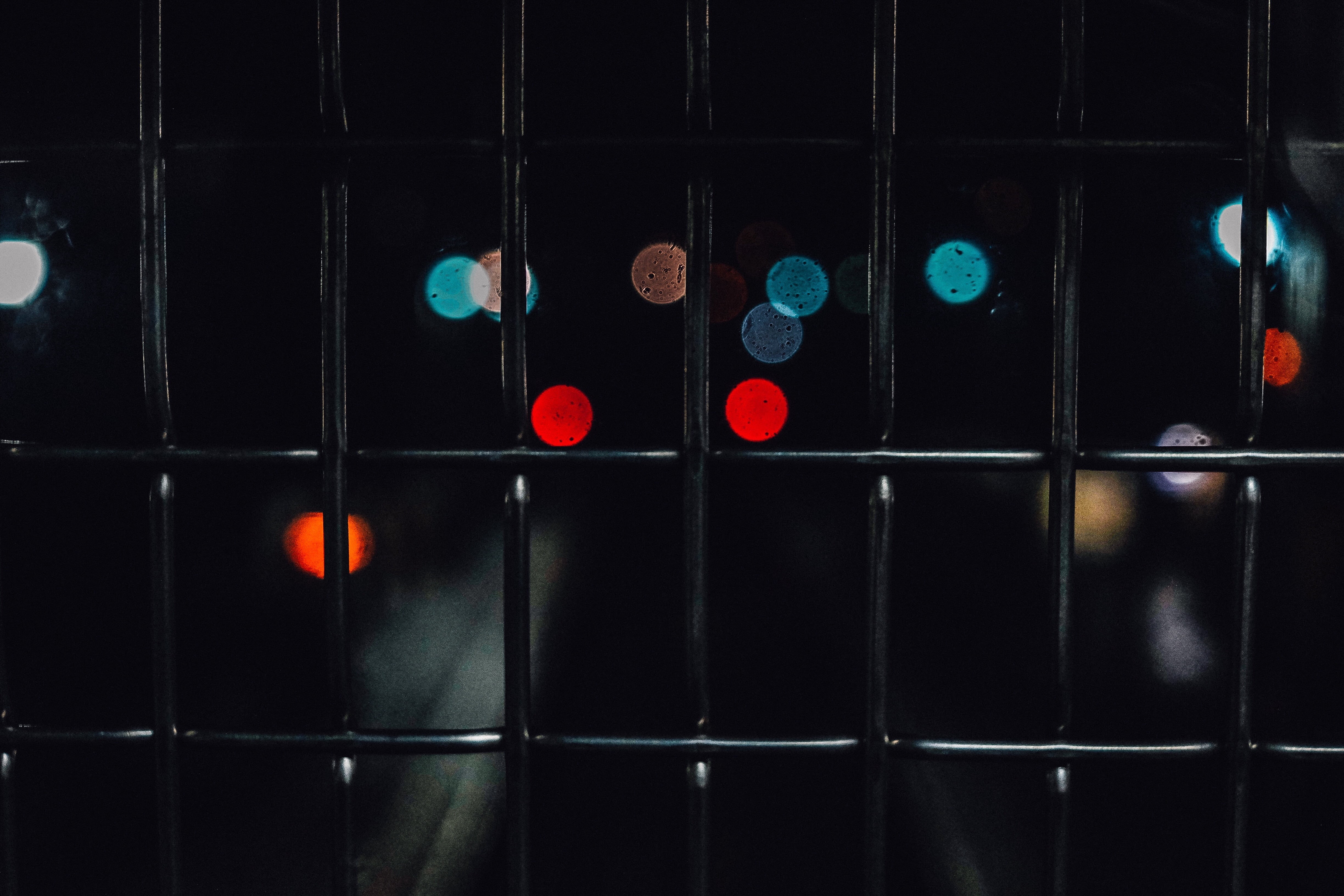 light, lighting equipment, black Color, reflection, night, light - natural phenomenon, bokeh, abstract, building, shape, indoors, grid, geometric shape, HD Wallpaper