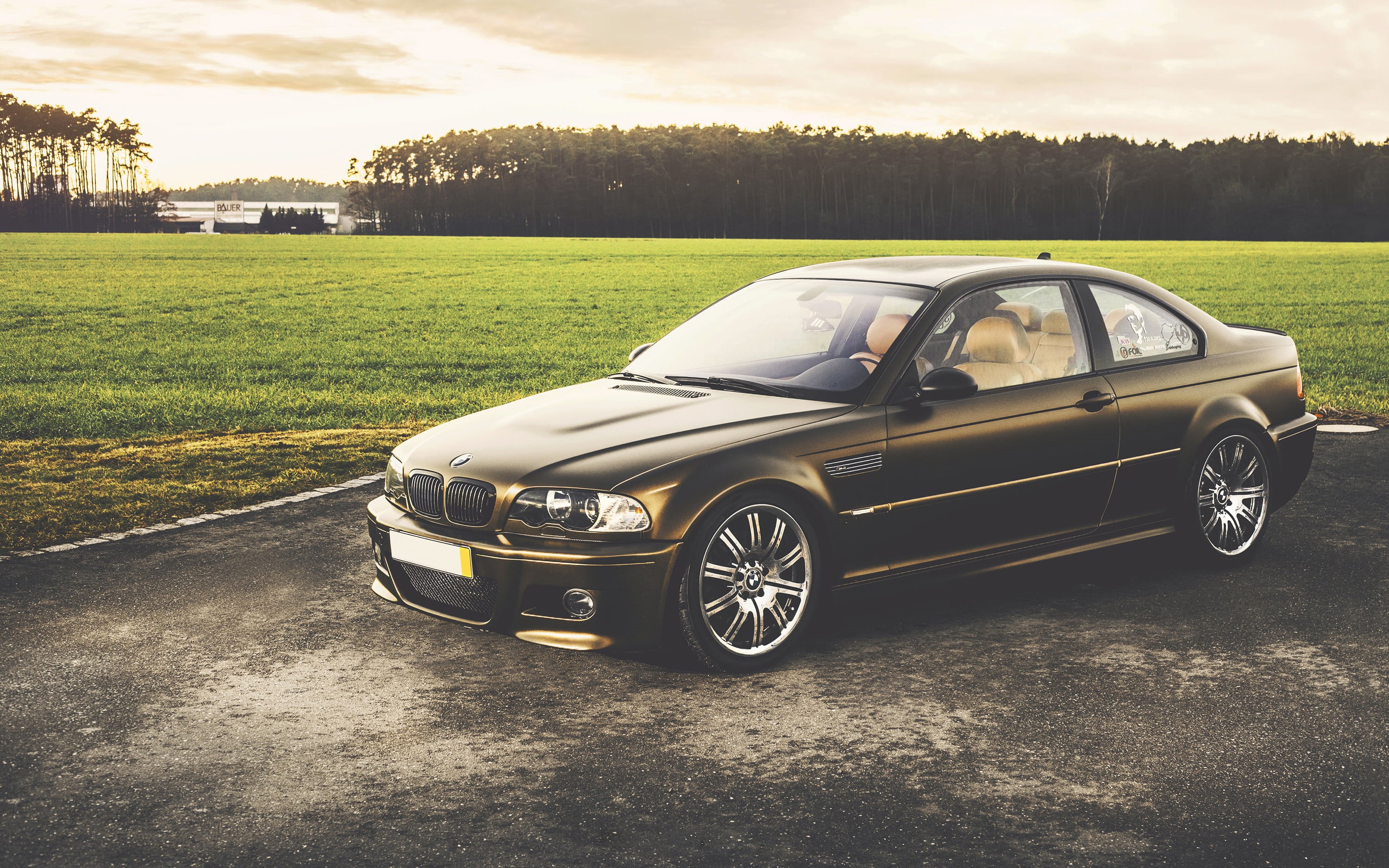 mode of transportation, retro Styled, car, metal, day, silver Colored, 2K, new, engine, elegance, shiny, old-fashioned, old, front View, m3, sedan, sky, HD Wallpaper