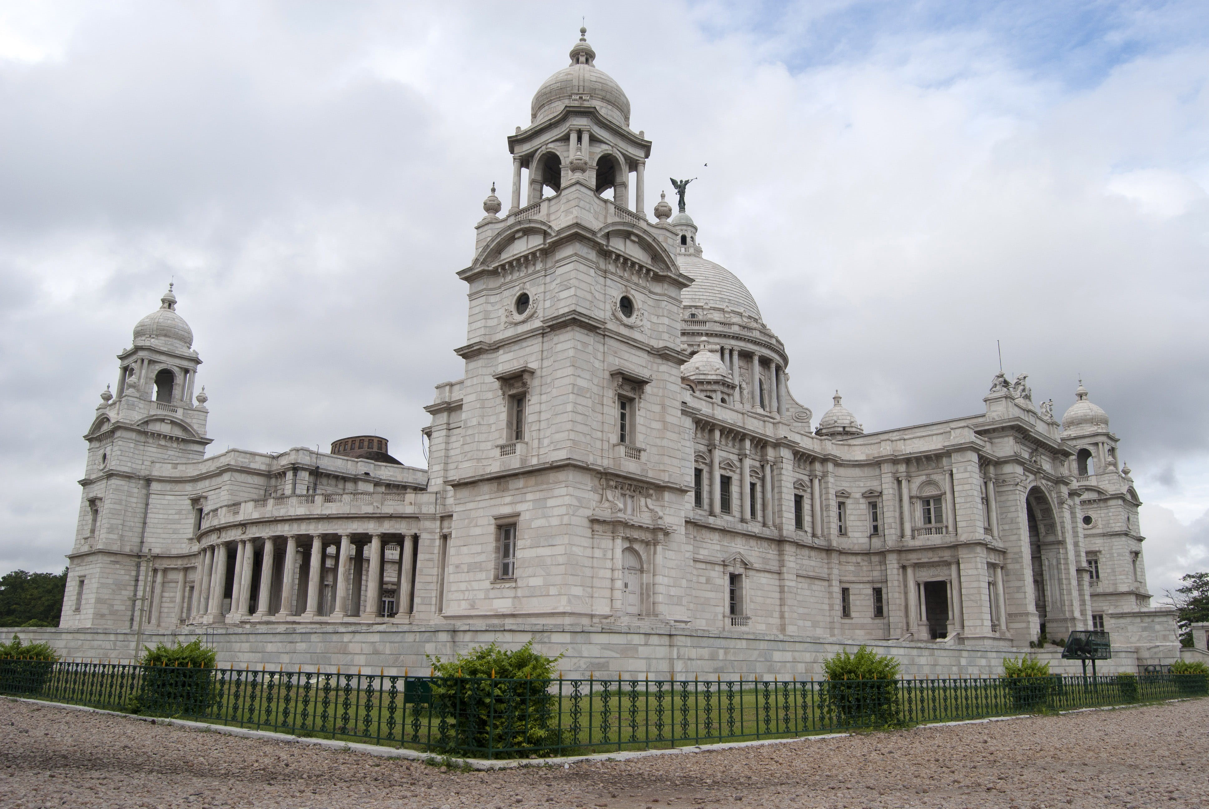public domain, travel, India, facade, the past, travel destinations, building Exterior, day, history, government, famous Place, calcutta, 4K, church, spirituality, HD Wallpaper