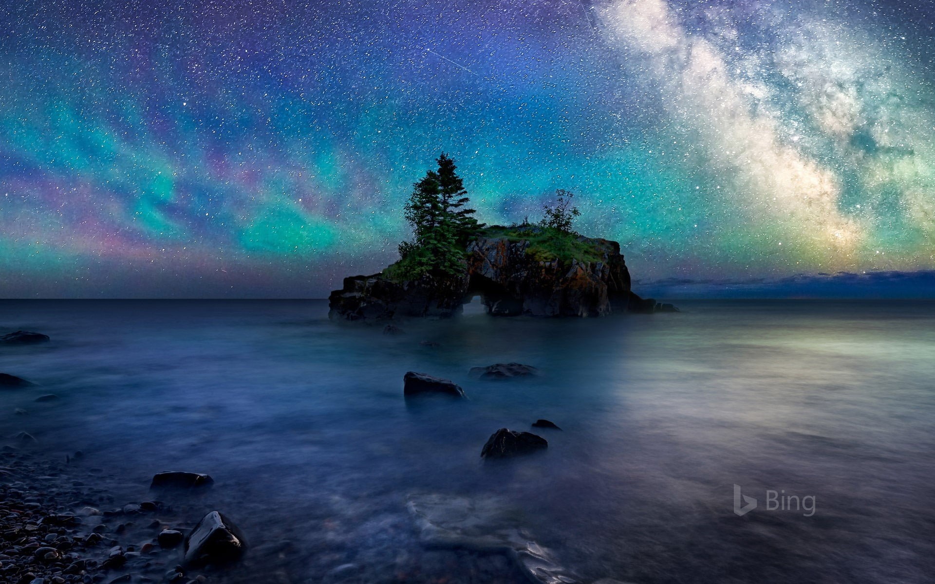 sea, beauty in nature, long exposure, milky way, rock, nature, space, rock - object, north, shore, tranquility, astronomy, sky, star - space, lake, bing, HD Wallpaper